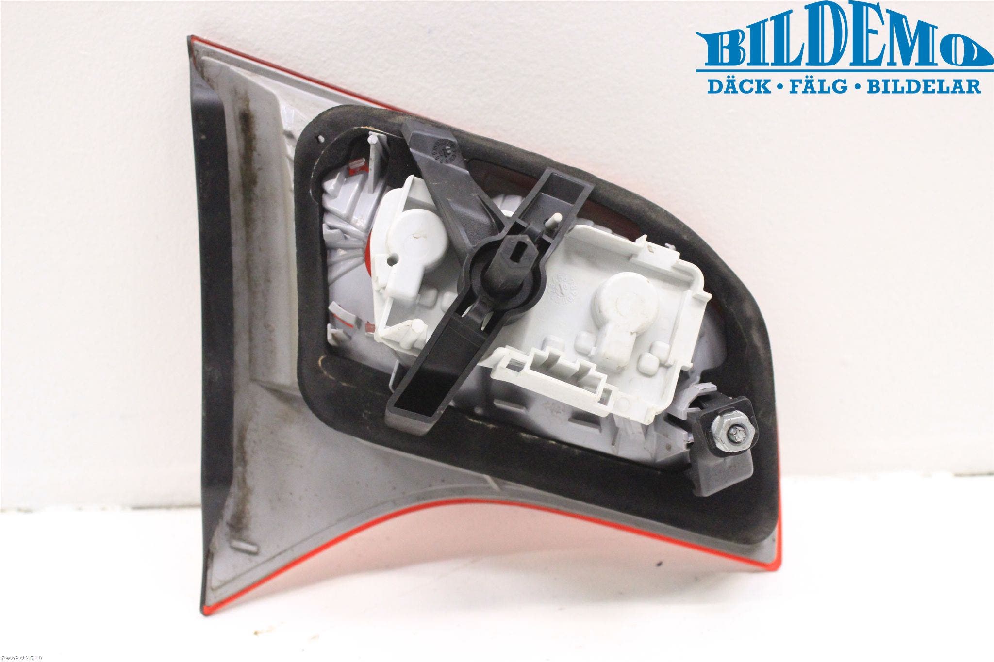 Audi A4/S4 05-07 Bakljus Lucka Hö