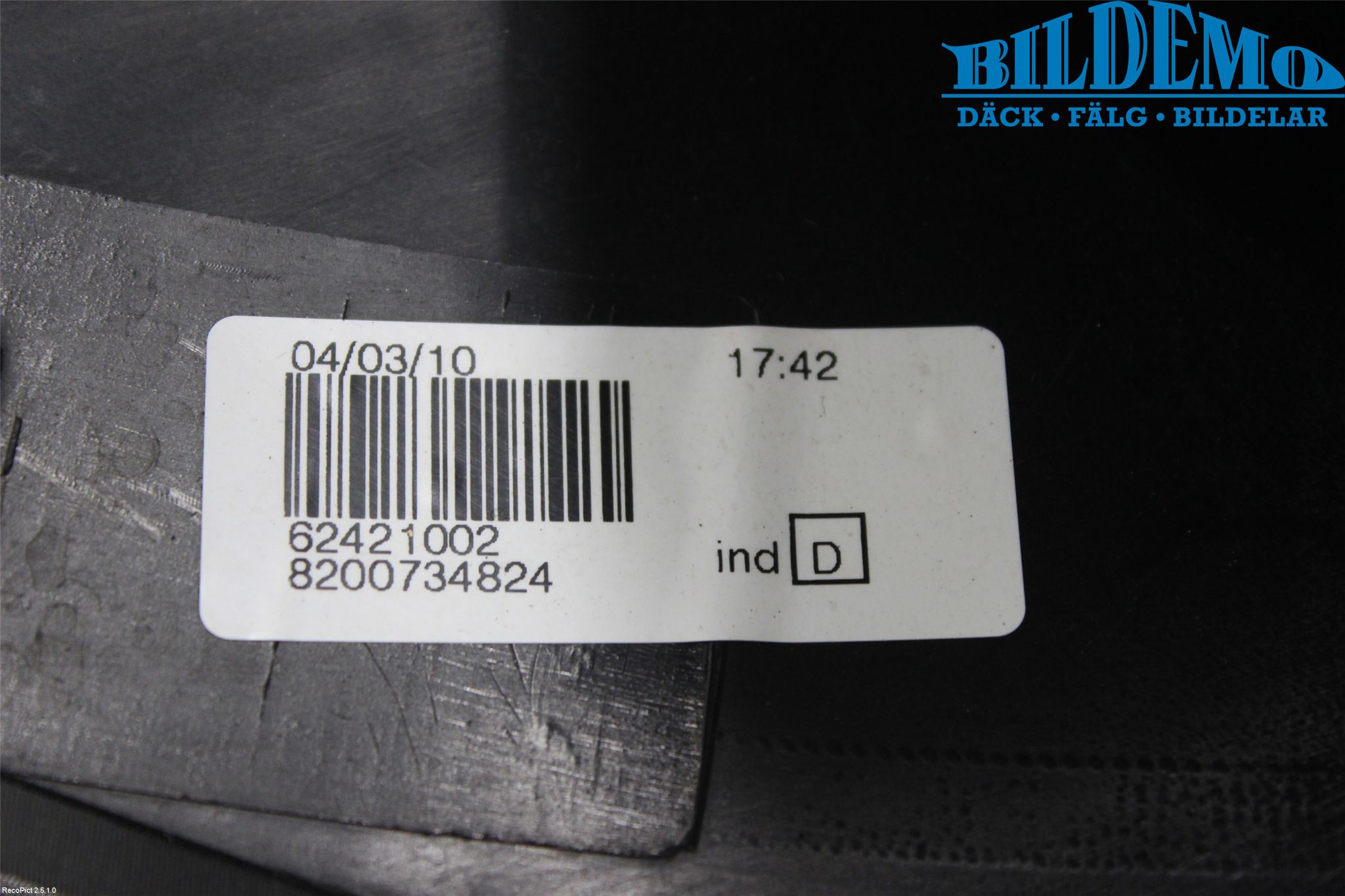 Dacia SANDERO 09-13 Bakljus Höger