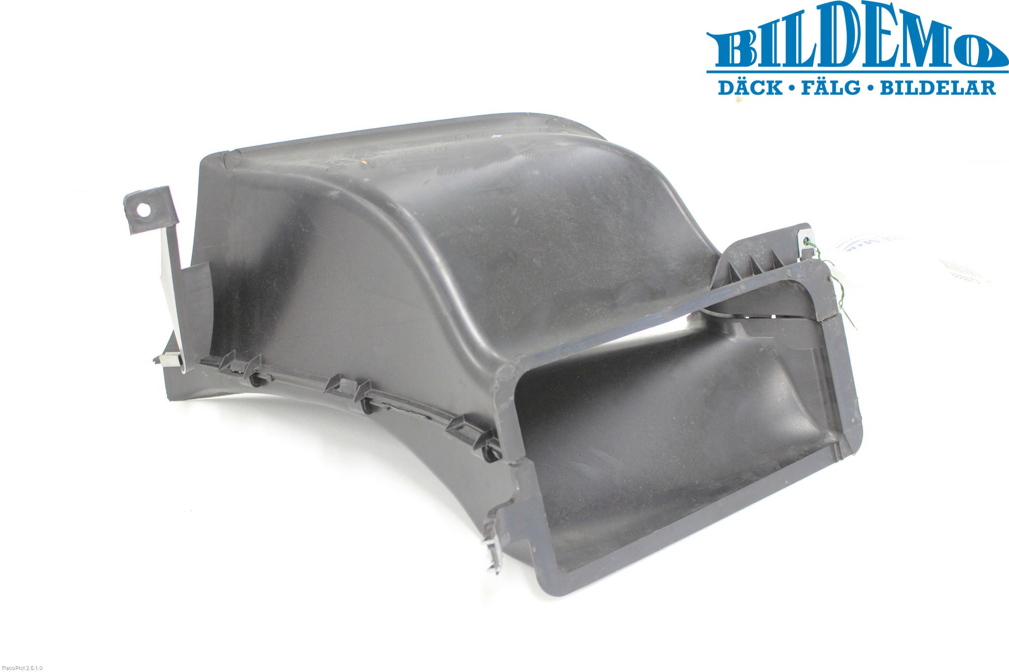 BMW 1 E82/88 Coupé/Cab 06-13 Deflektor Plåt-Plast Kylning