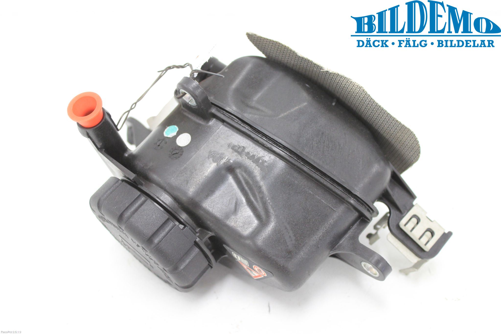 Mercedes-Benz MB E-KLASS (W212) 09-16 Expansionstank