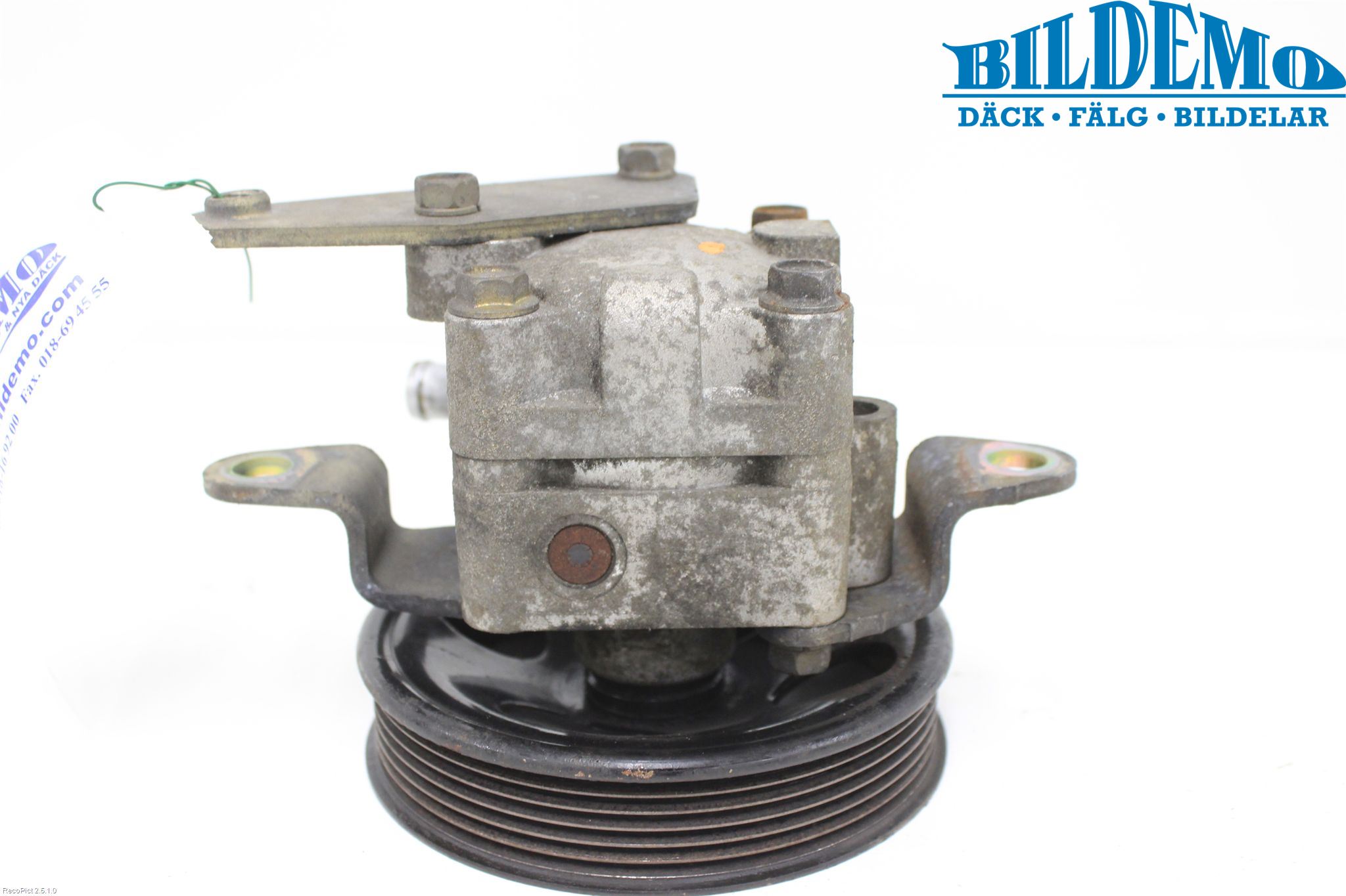 Nissan X-TRAIL     01-07 Styrservopump