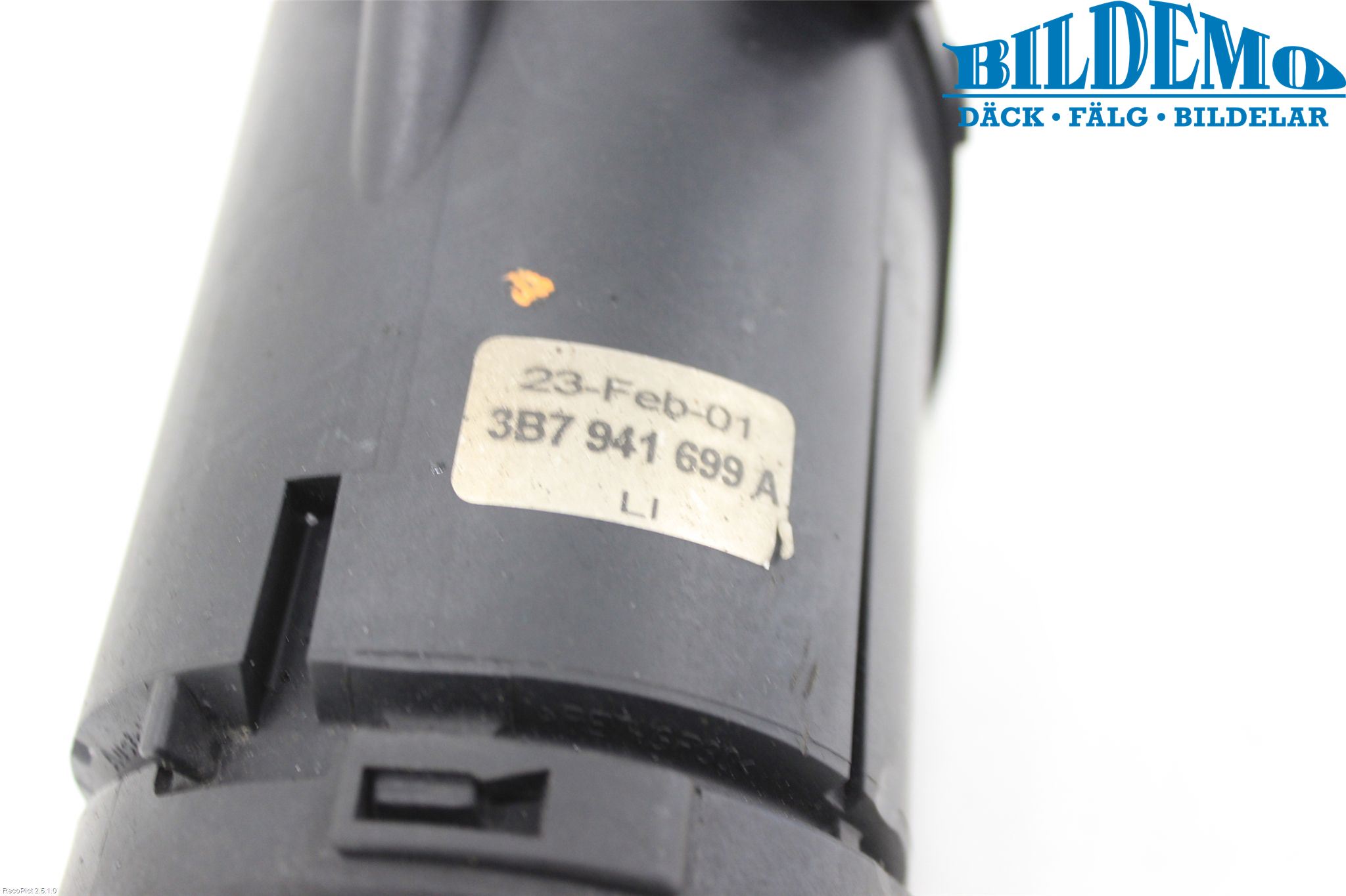 Volkswagen VW PASSAT 01-05 Dimljus-Varselljus Fram