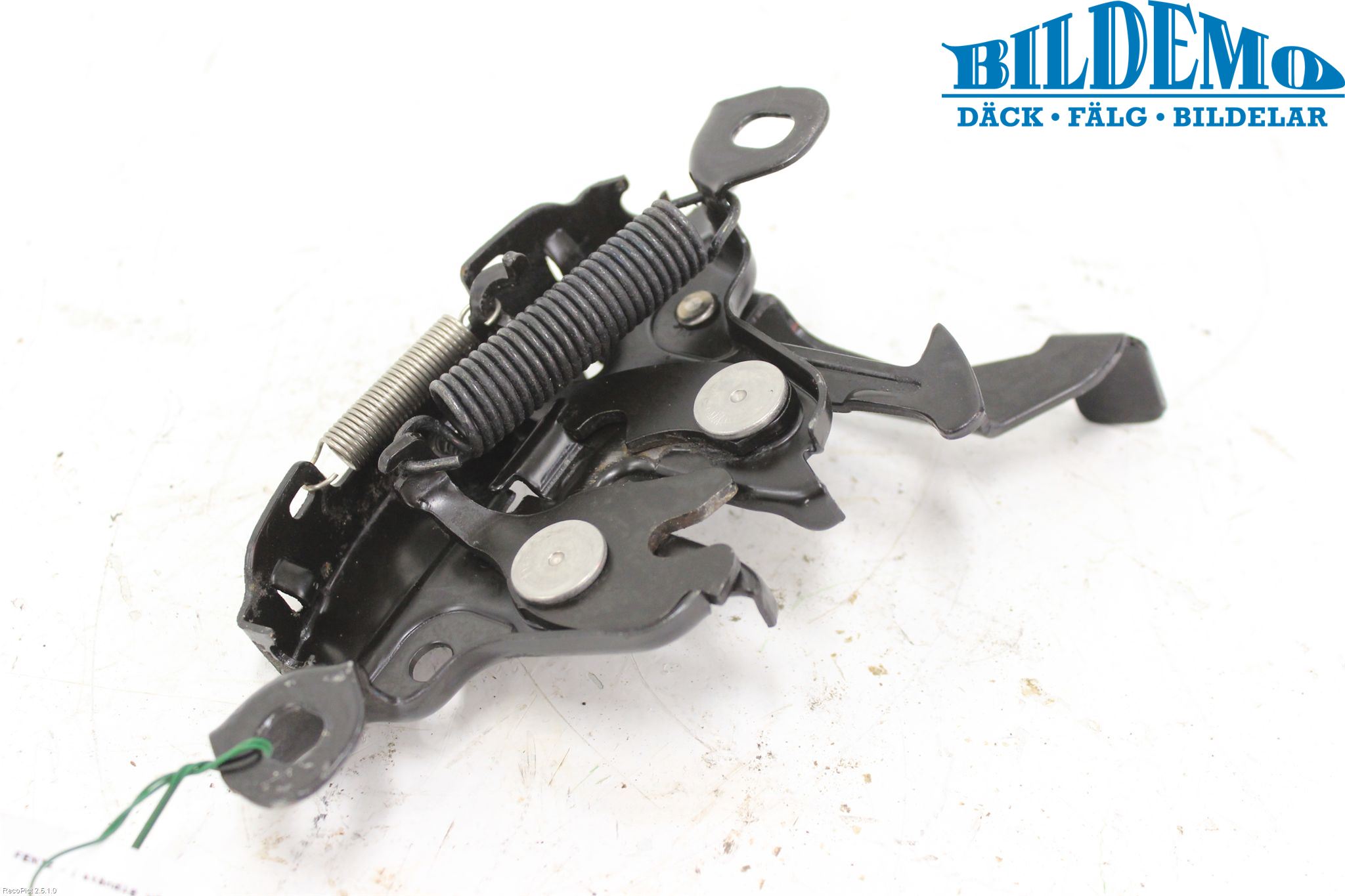 Nissan NOTE E11 06-14 Huvlås