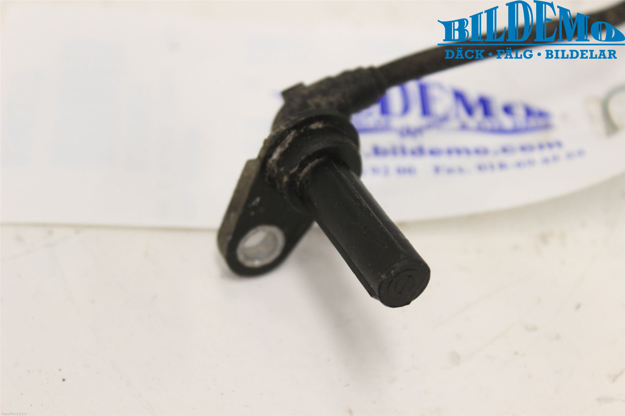 Mercedes-Benz MB E-KLASS (W212) 09-16 Abs Sensor