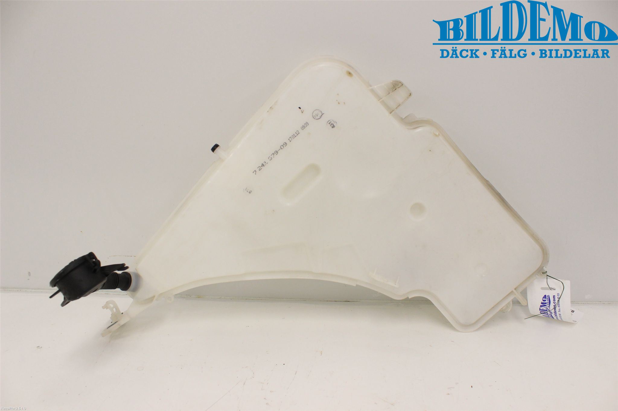 BMW 3 F30/F31/F80 12-19 Spolartank Vindruta-Strål
