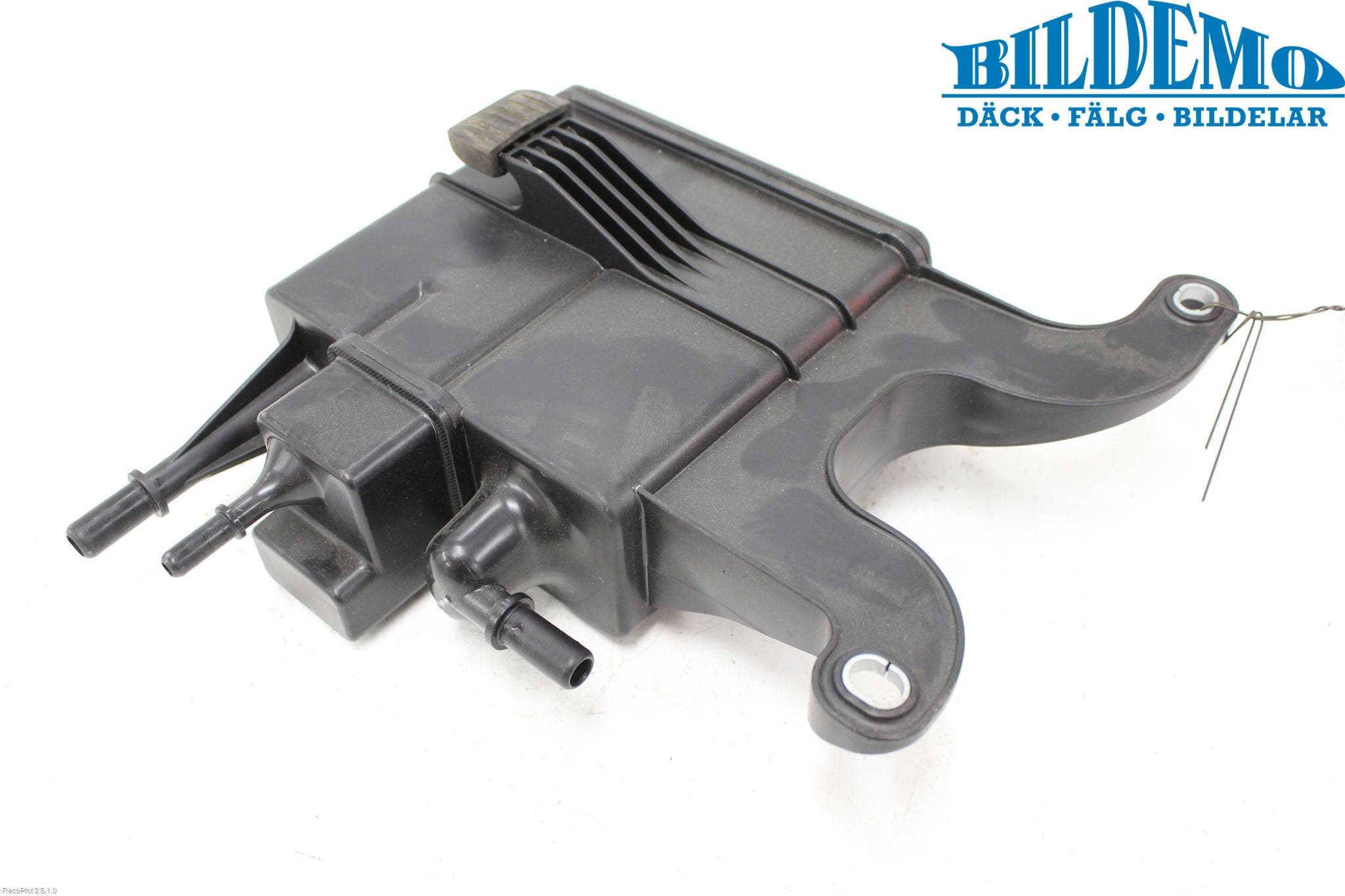 Mini ONE/COOPER 3DR F56 14-24 Bränsle Kolkanister