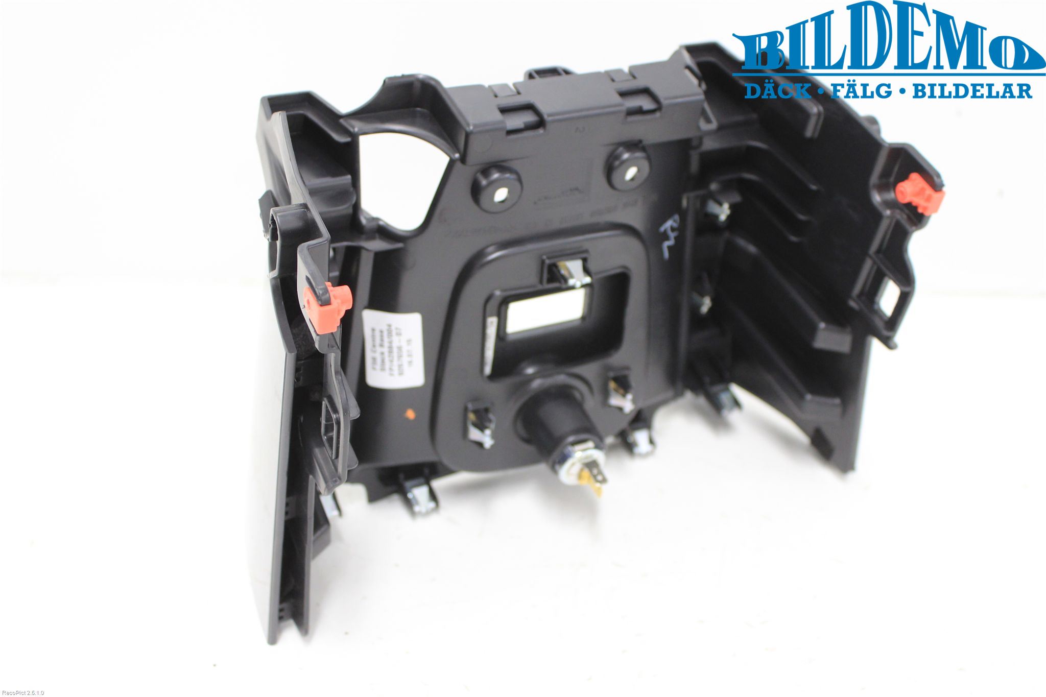 Mini ONE/COOPER 3DR F56 14-24 Instrumentkonsoll Mitt