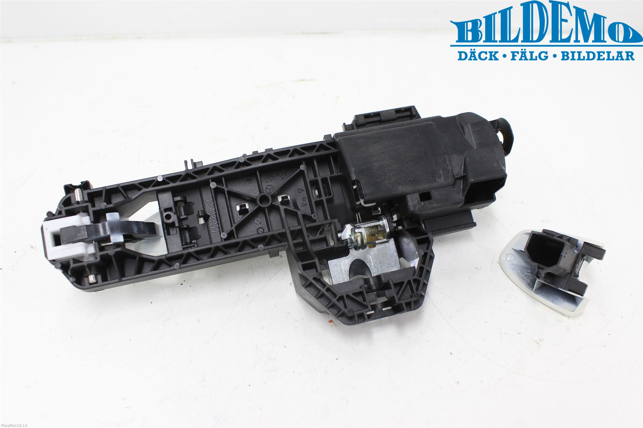 Mercedes-Benz MB A-KLASS (W176) 13-18 Dörrhandtag Yttre Hö