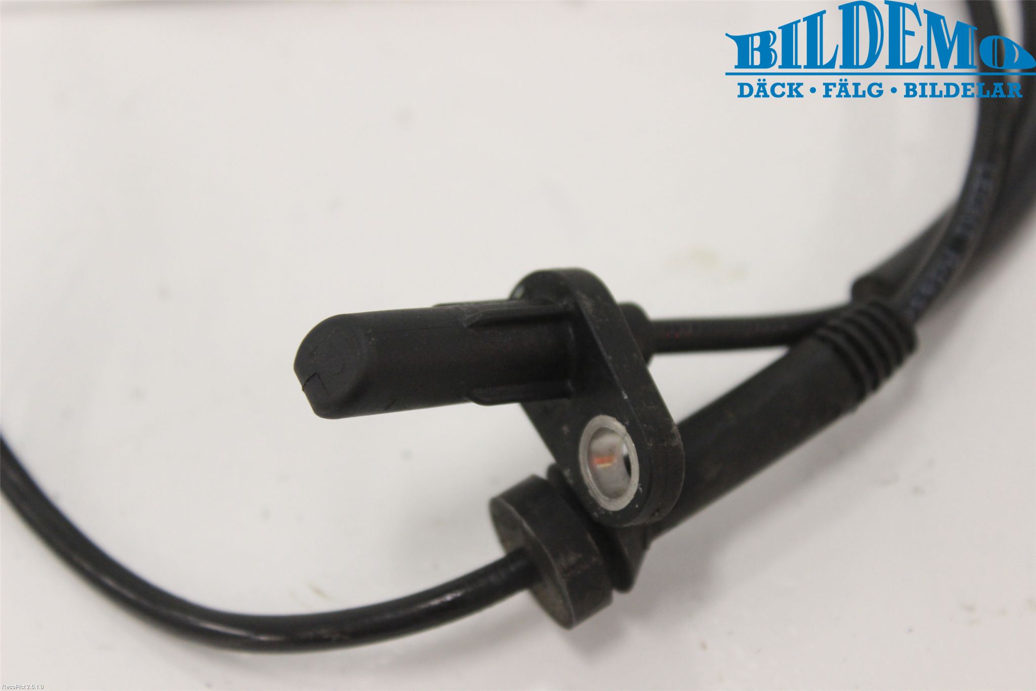 BMW 3 F30/F31/F80 12-19 Abs Sensor