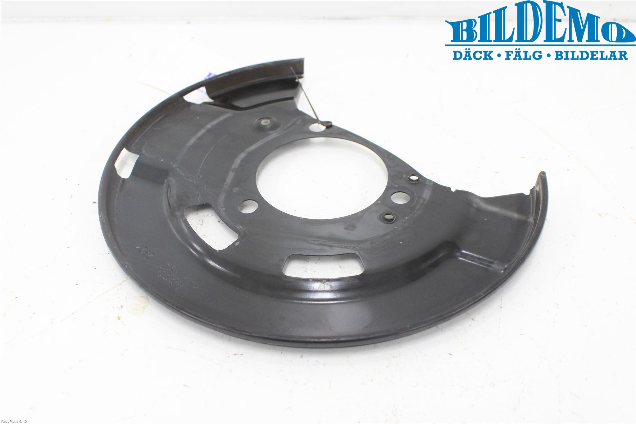 Opel ASTRA J 10-15 Bromssköld Fram