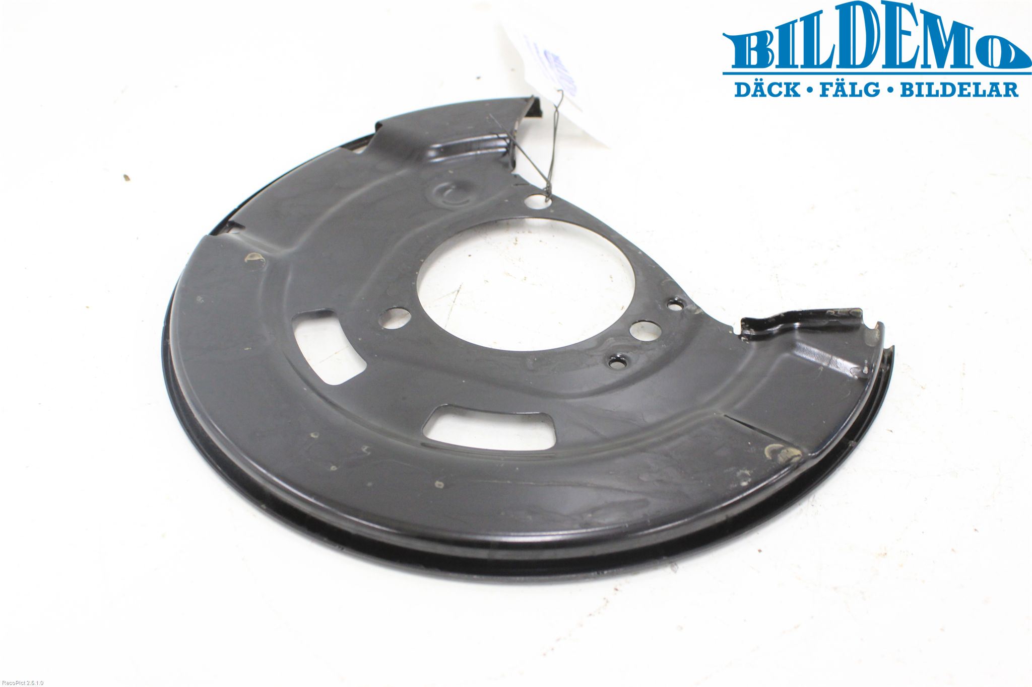 Opel ASTRA J 10-15 Bromssköld Fram