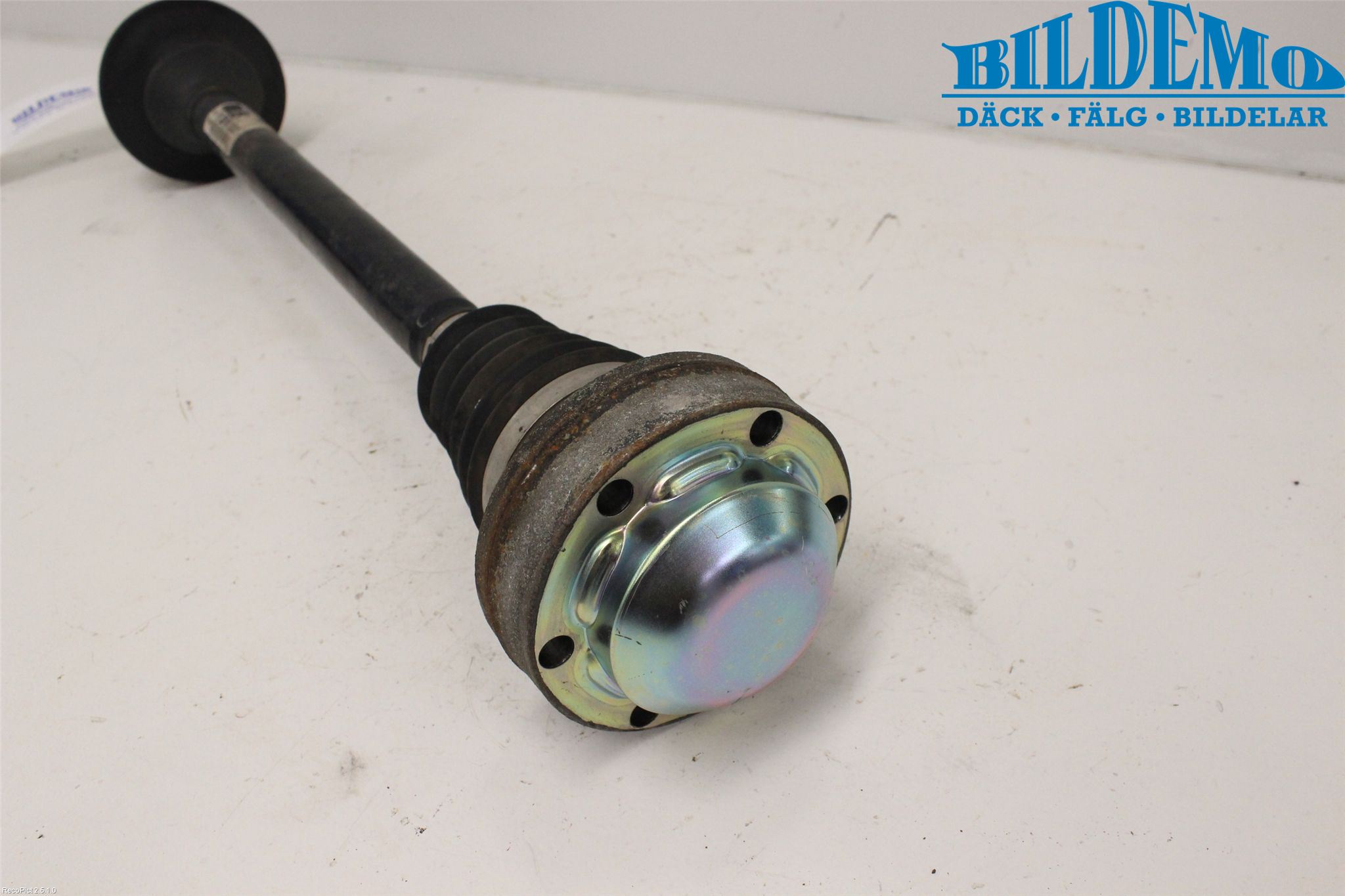 Audi A6/S6     05-11 Drivaxel Bak Höger