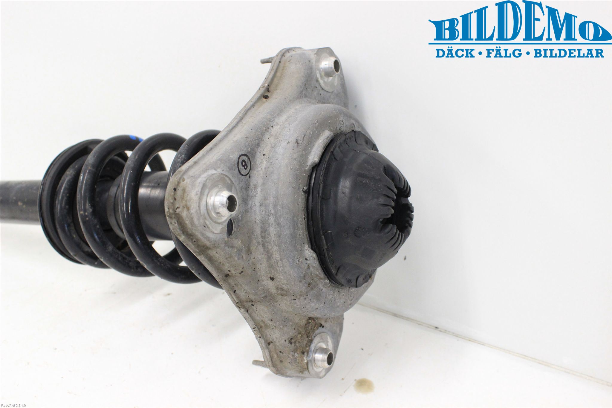 Audi A6/S6     05-11 Fjäderben Fram Vänster