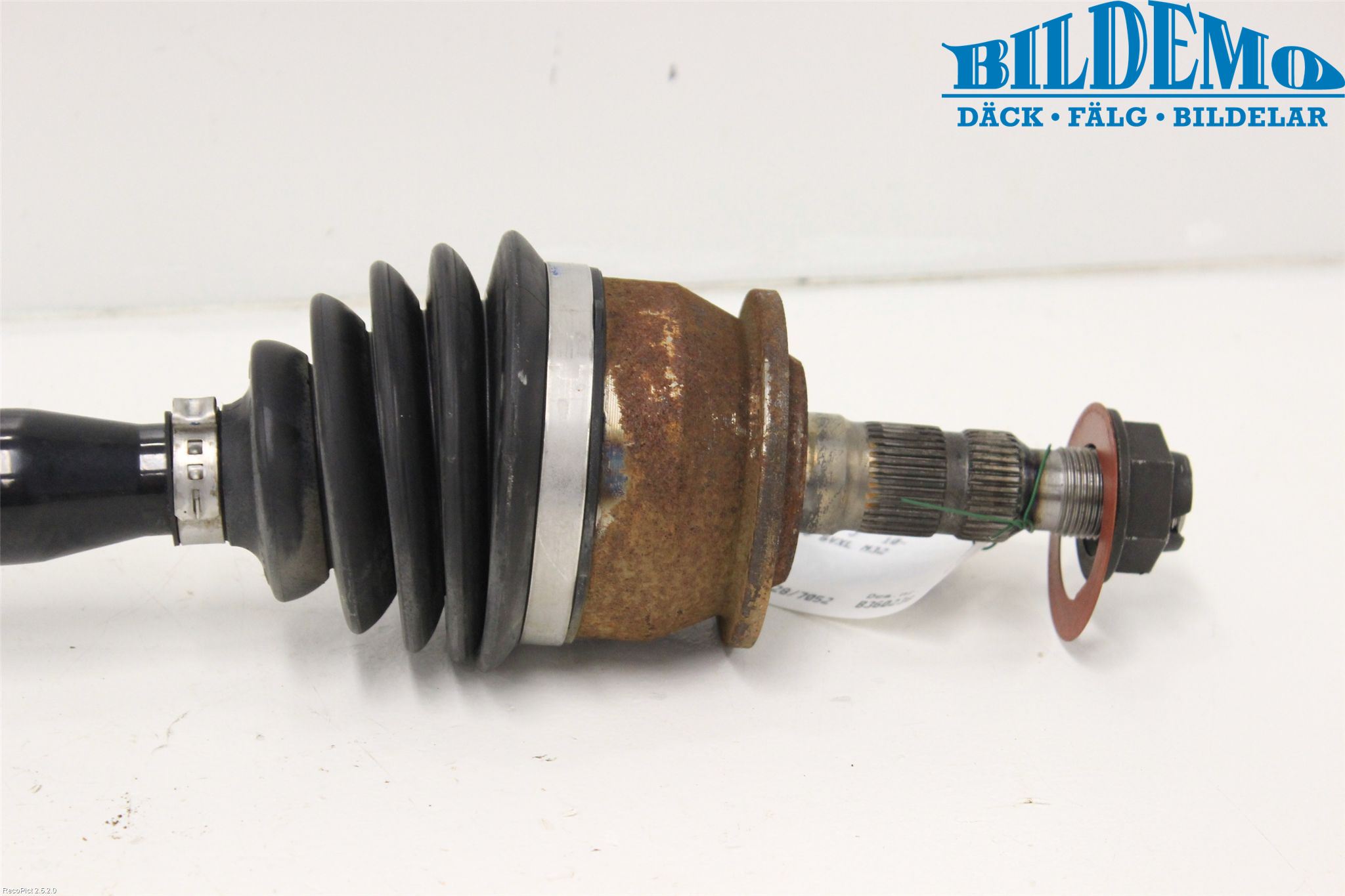 Opel ASTRA J 10-15 Drivaxel Fram Höger