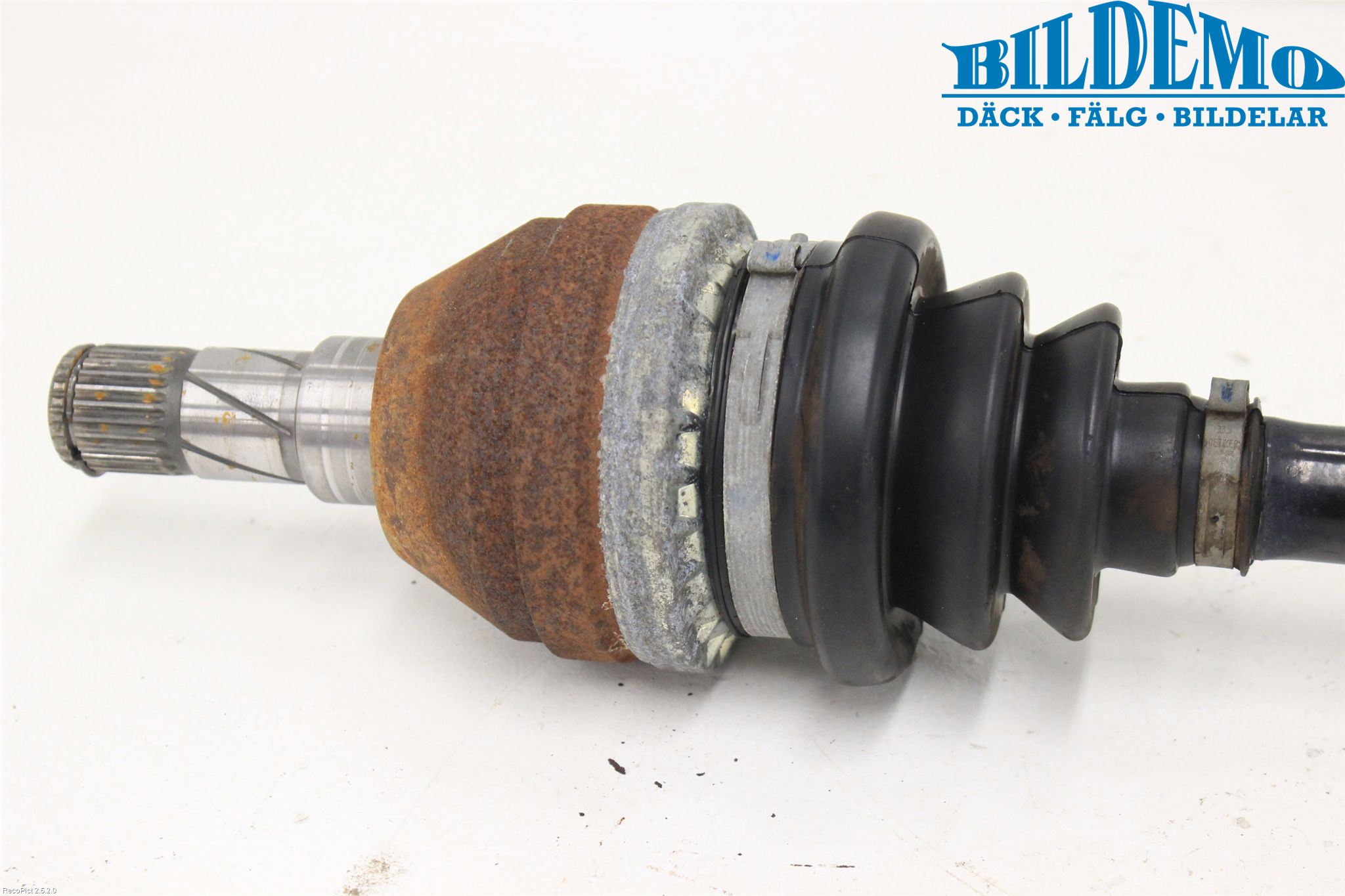 Opel ASTRA J 10-15 Drivaxel Fram Vänster