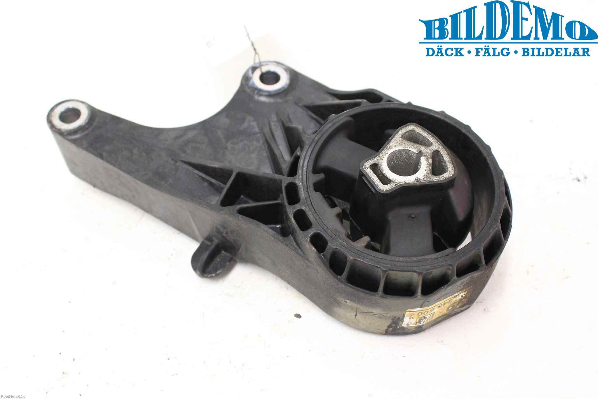 Opel ASTRA J 10-15 Växellådsfäste