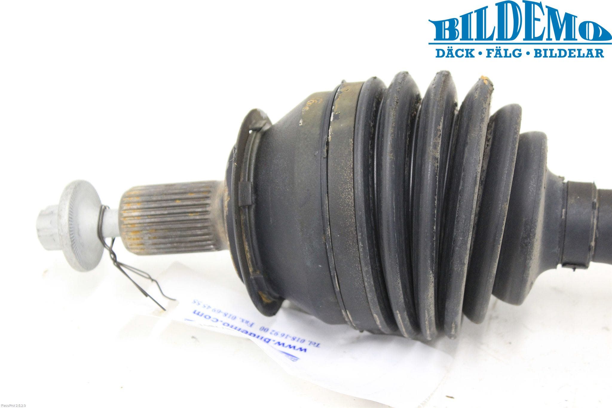 Mercedes-Benz MB CLA-KLASS (C117/X117) 13-19 Drivaxel Fram Vänster