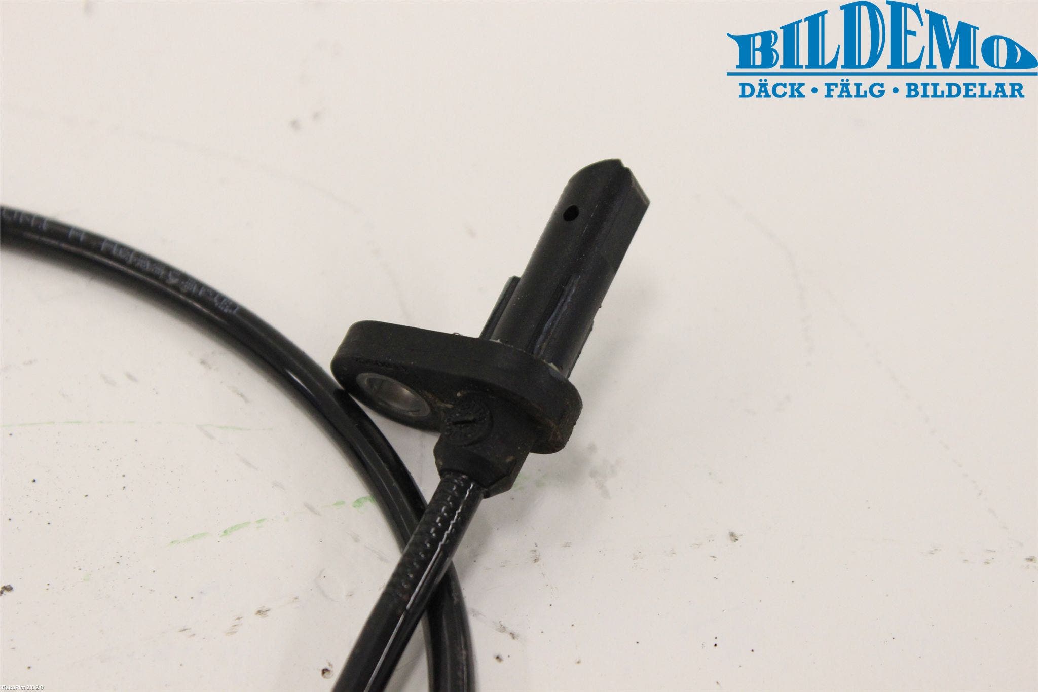 BMW 5 F10/F11/F18 09-17 Abs Sensor
