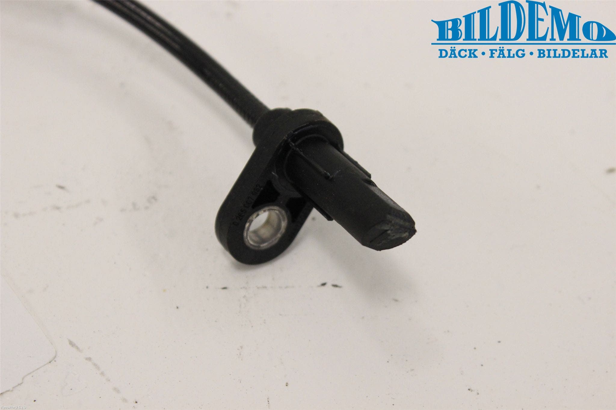 BMW 5 F10/F11/F18 09-17 Abs Sensor