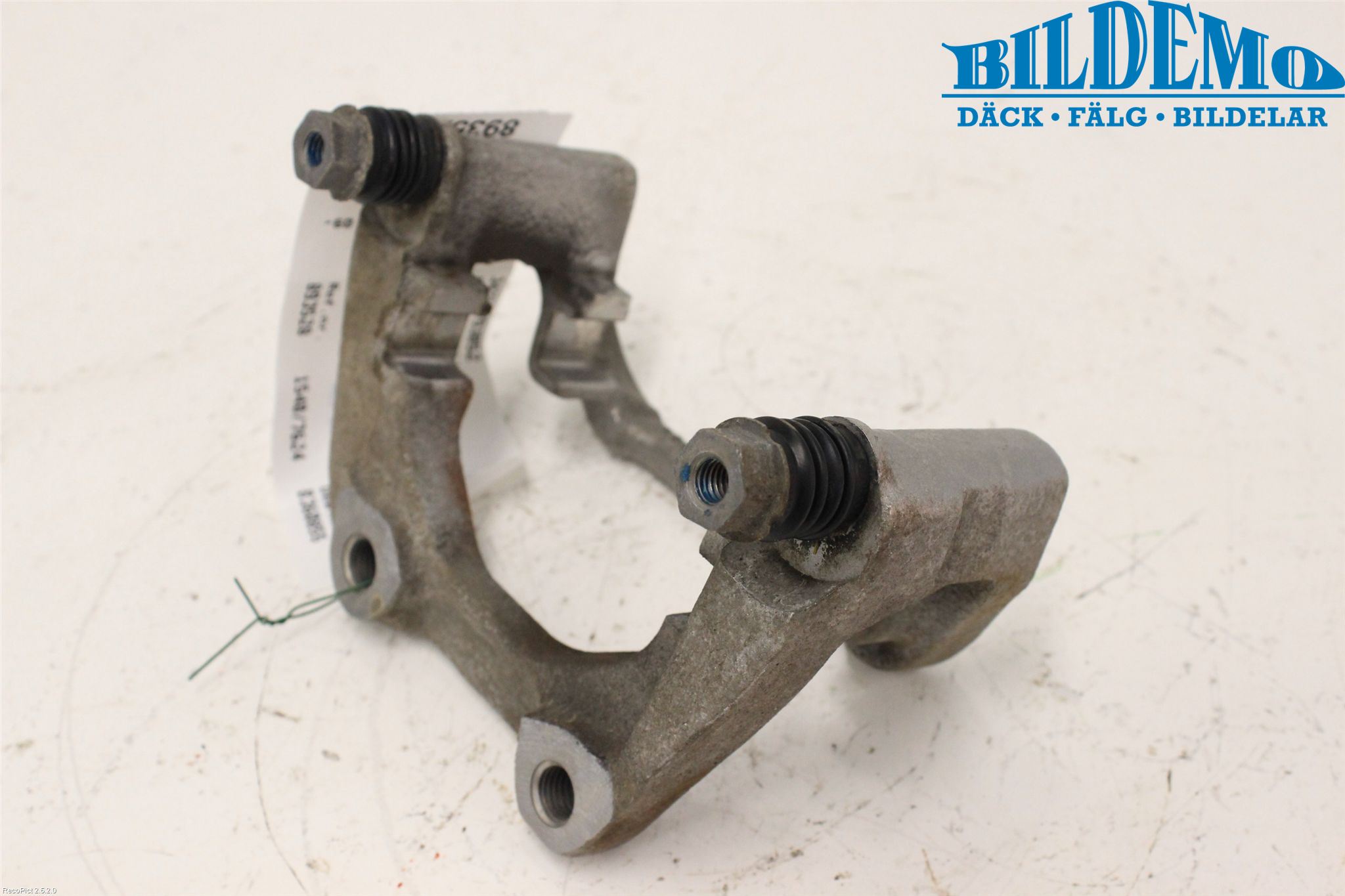 BMW 5 F10/F11/F18 09-17 Bromsokshållare