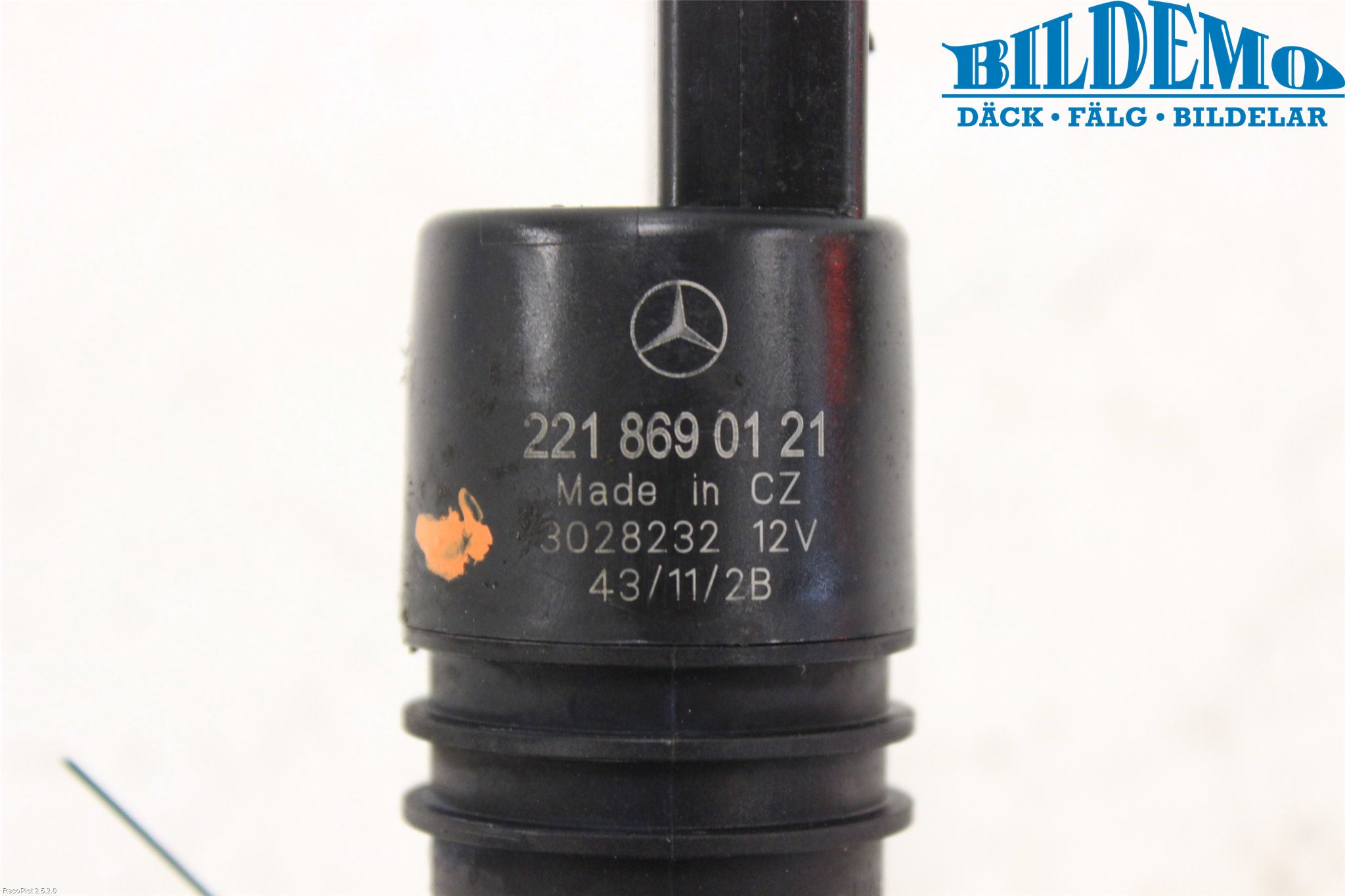 Mercedes-Benz MB SPRINTER (W906) 06-18 Spolarpump Vindruta