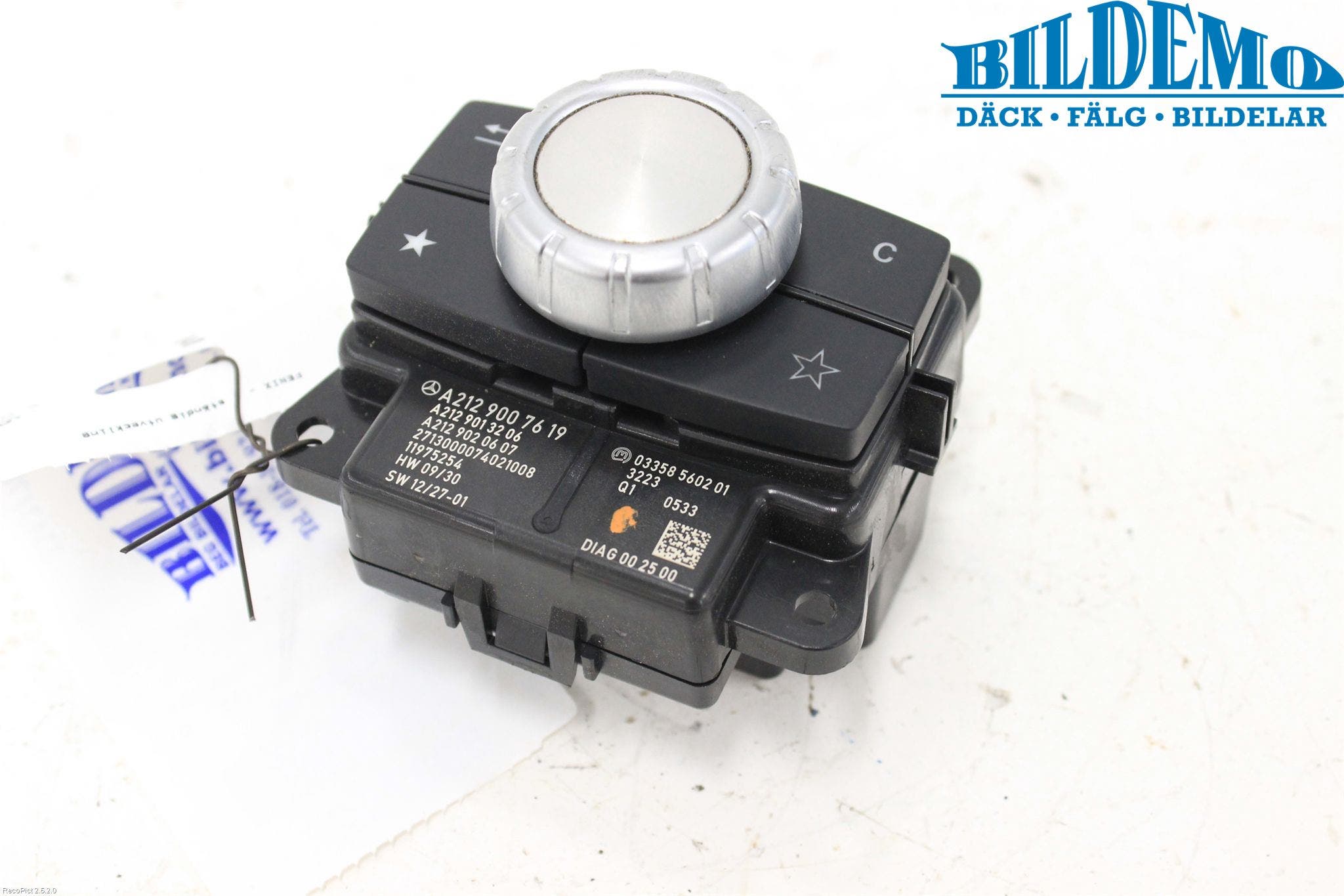 Mercedes-Benz MB E-KLASS (W212) 09-16 Strömställare Färddator