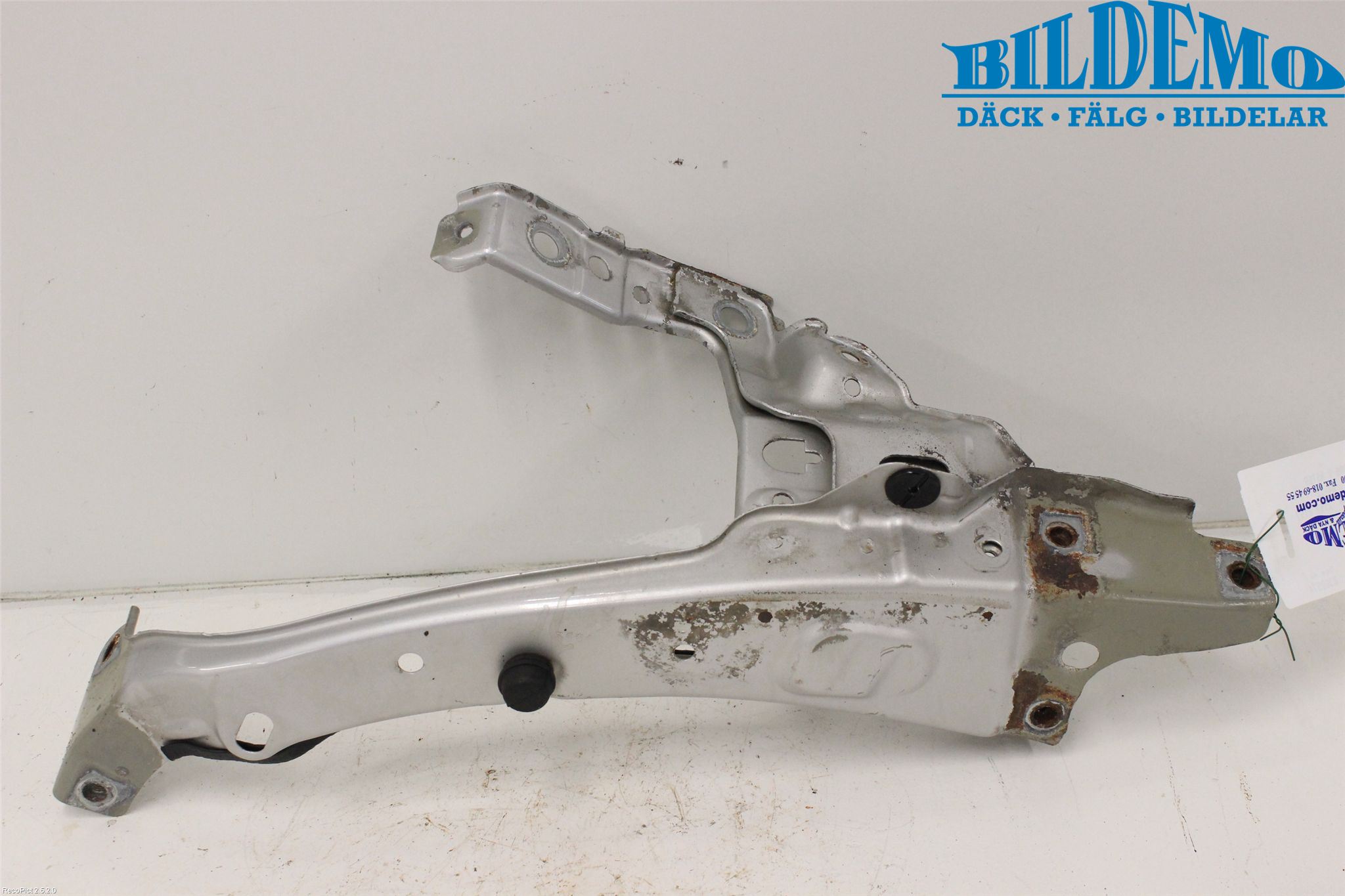 Opel ASTRA H 04-12 Strålkastarsarg Vänster