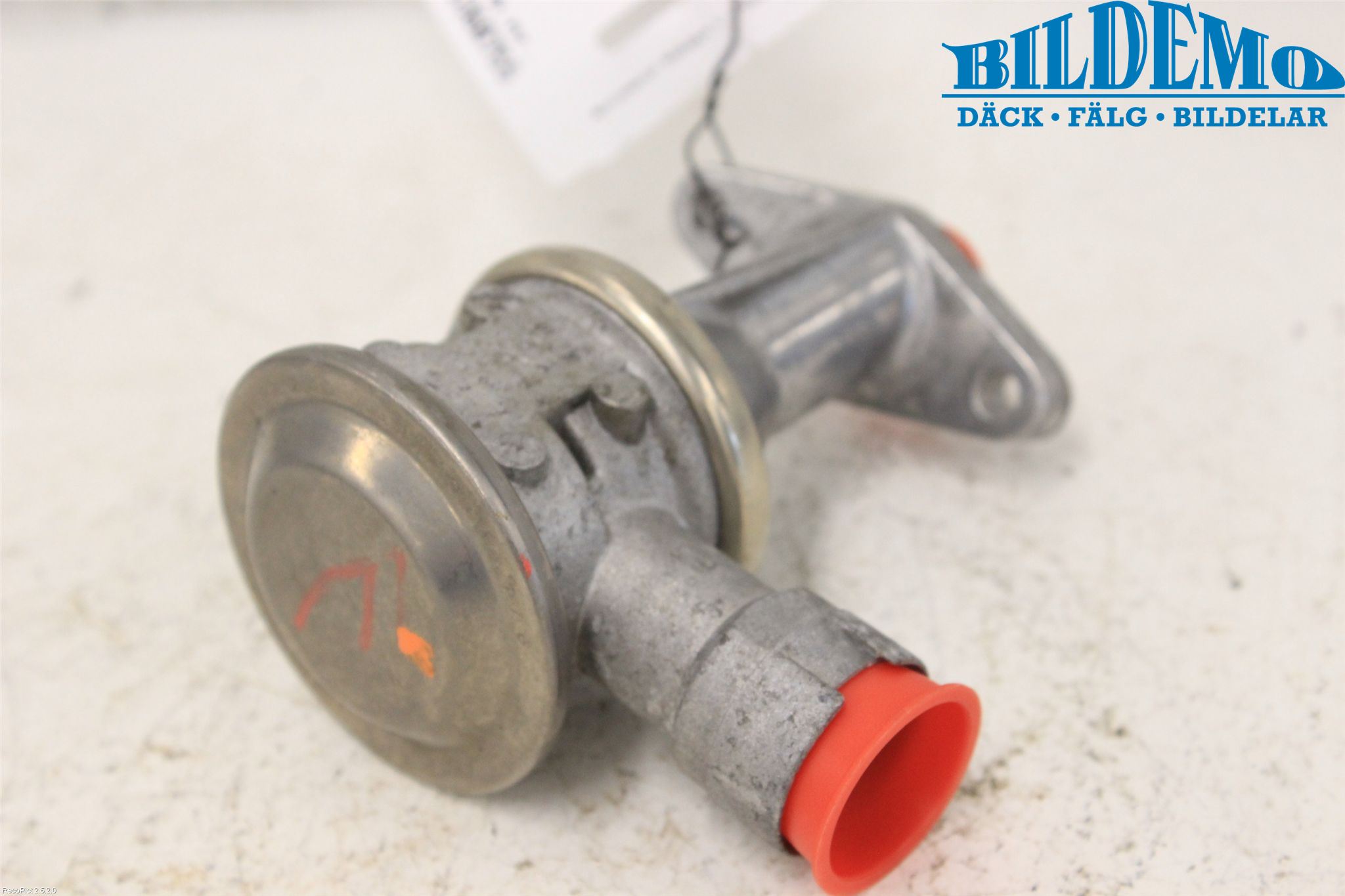 BMW 5 E60/61 Sed/Tou 02-10 Avgasventil