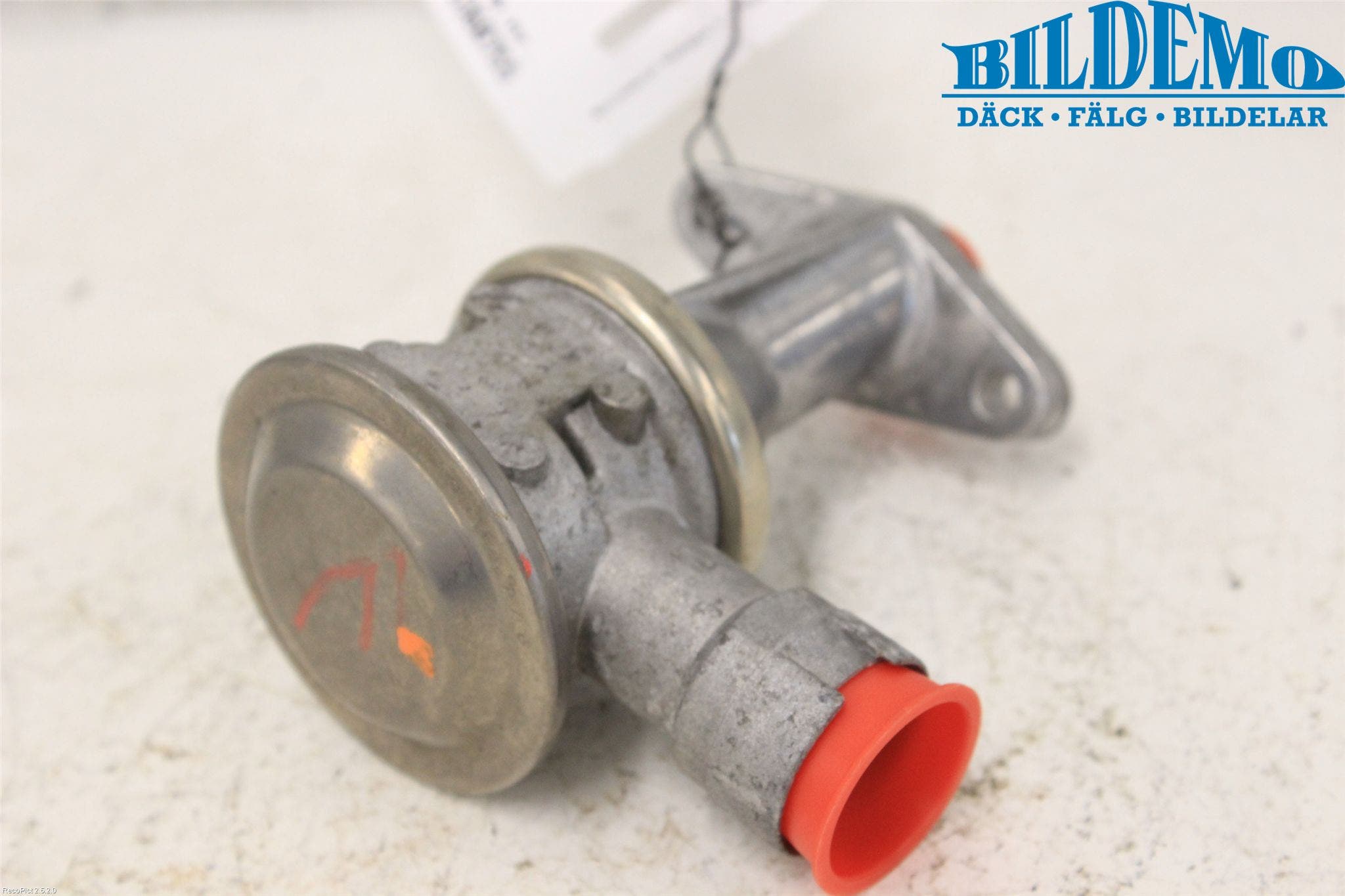 BMW 5 E60/61 Sed/Tou 02-10 Avgasventil