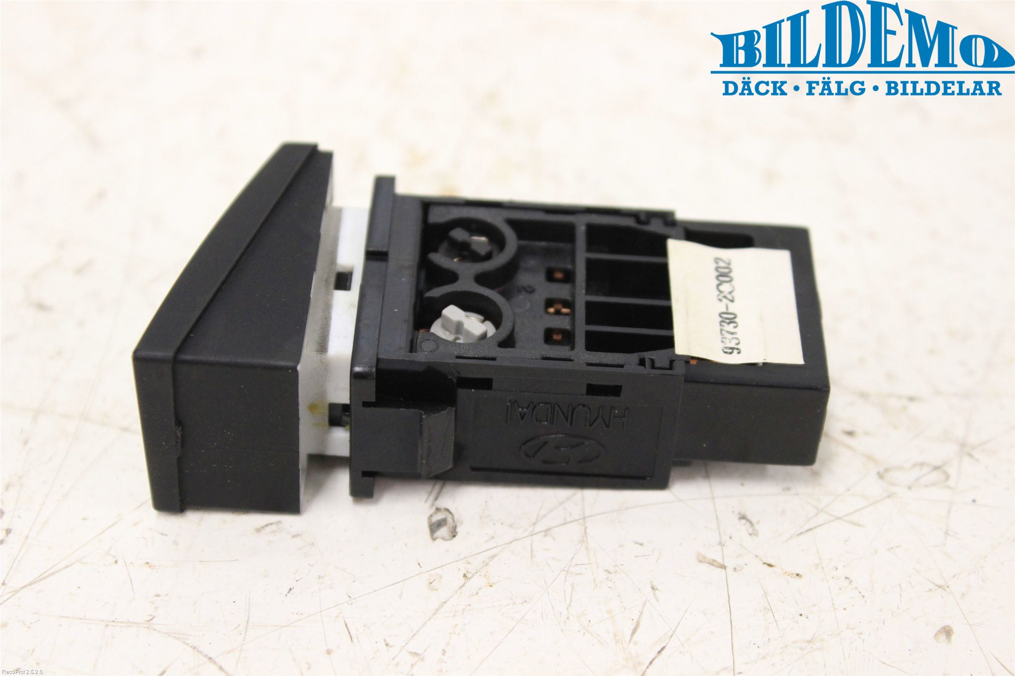 Hyundai COUPÉ Strömställare Ljus