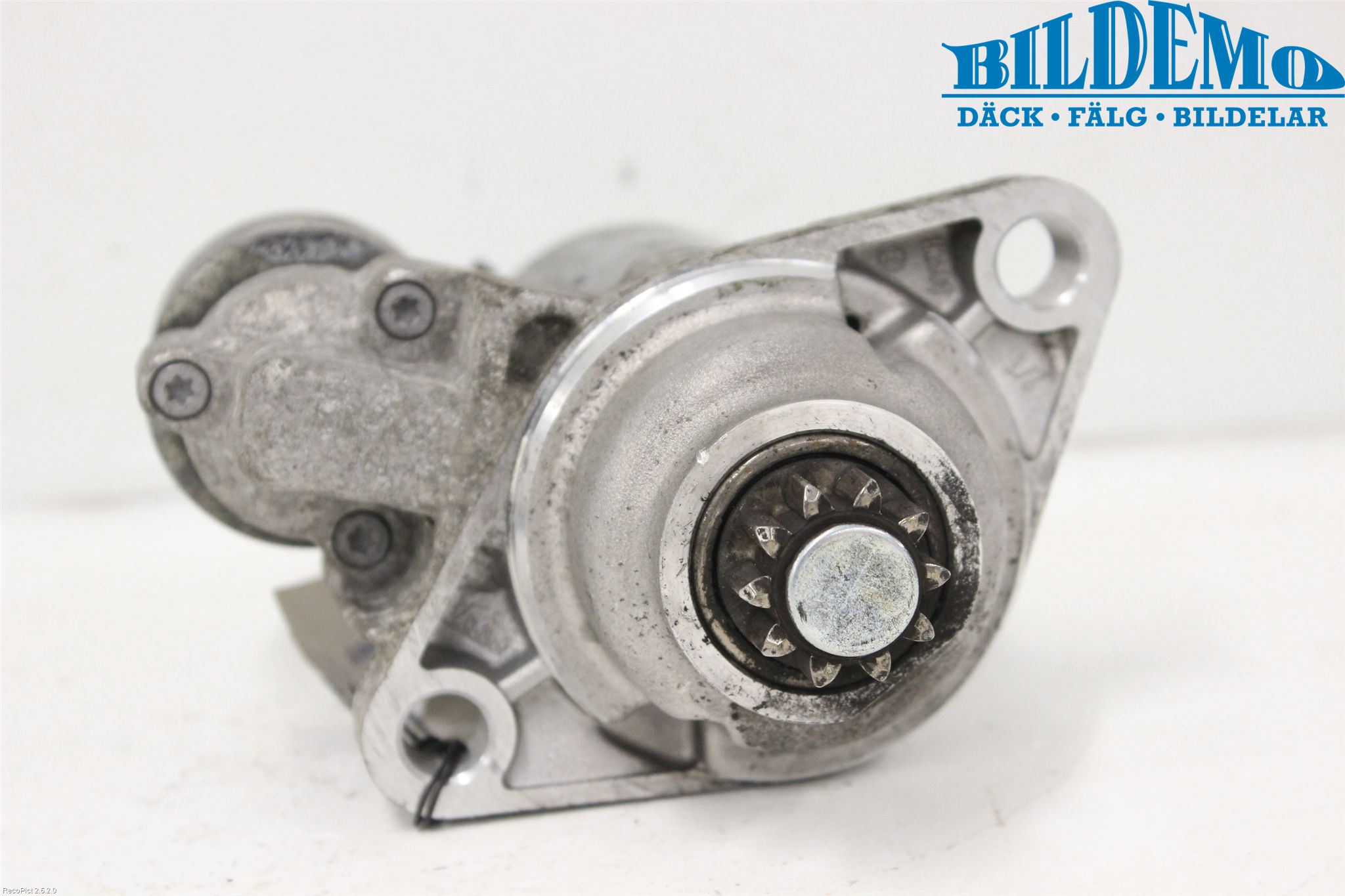 Volkswagen VW GOLF V 04-09 Startmotor