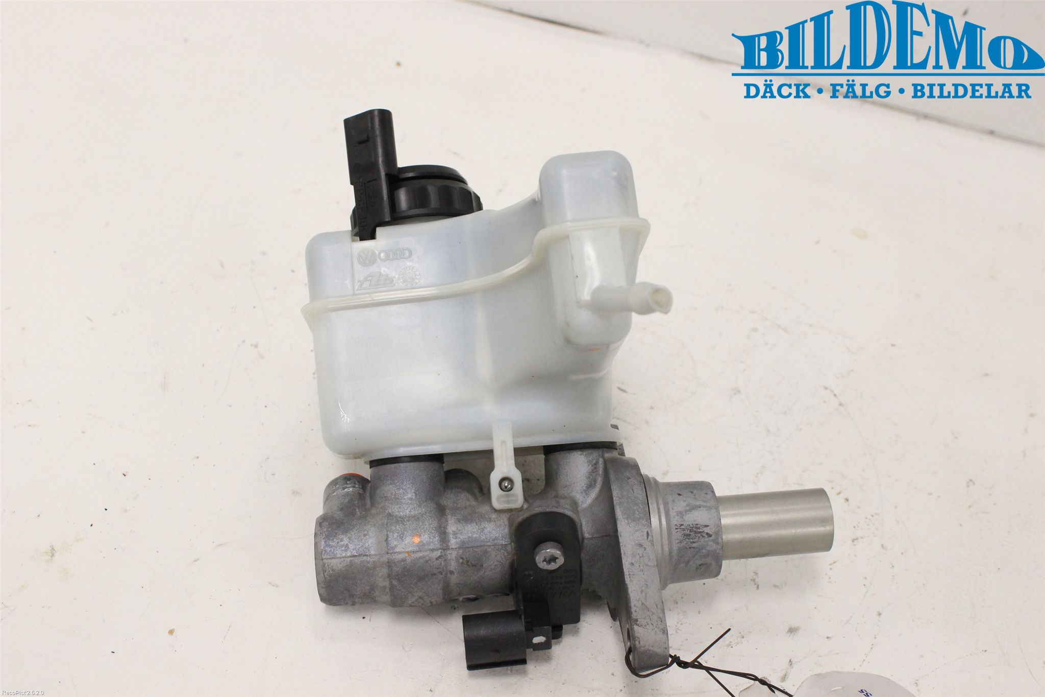 Volkswagen VW TIGUAN 07-16 Broms Huvudcylinder