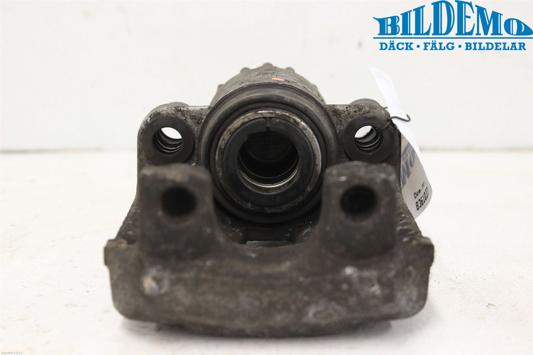 BMW 5 E39 95-04 Bromsok Bak Vänster