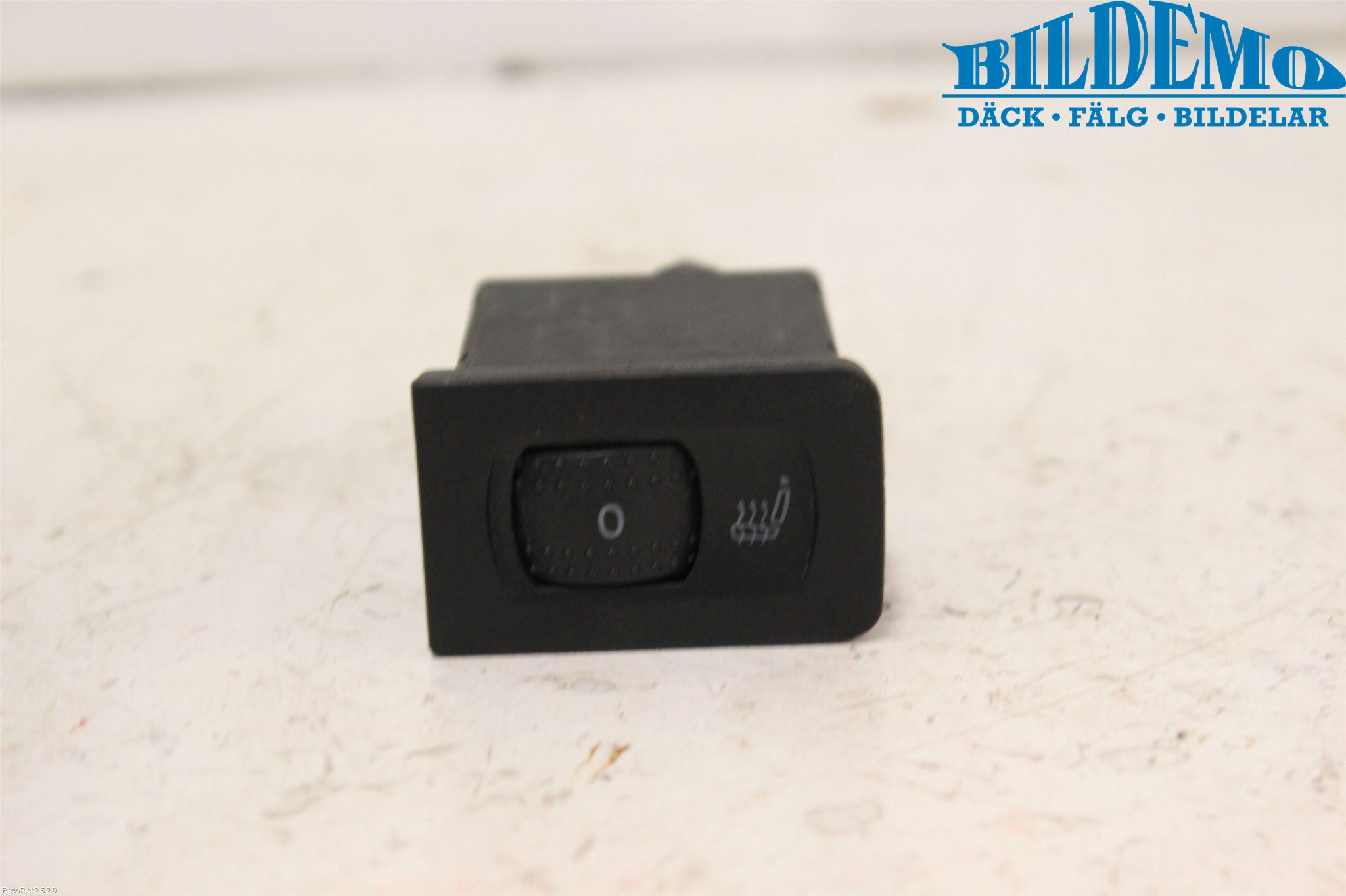 Volkswagen VW GOLF IV 98-06 Strömställare Stolvärme