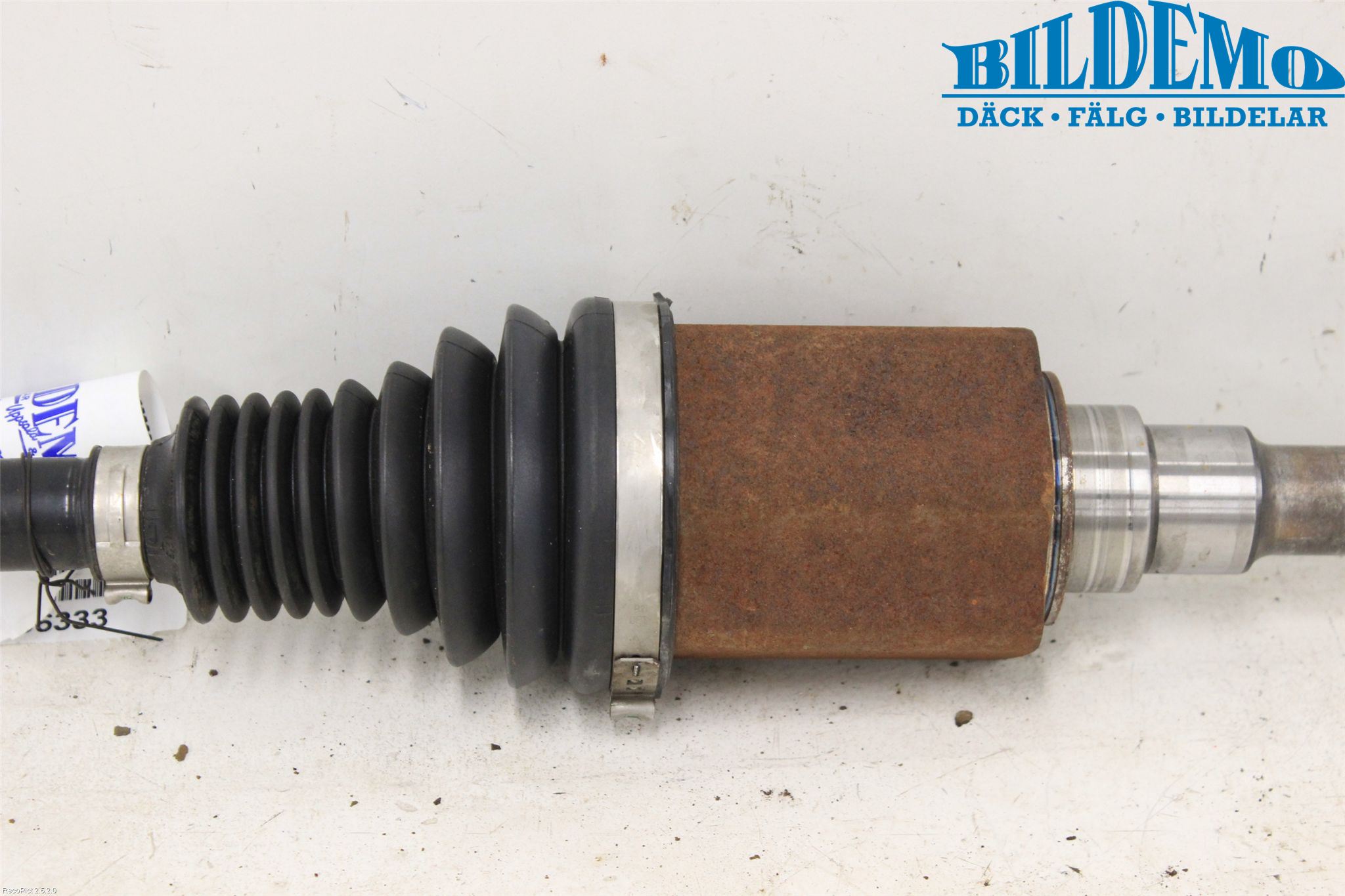 BMW 3 F30/F31/F80 12-19 Drivaxel Fram Höger