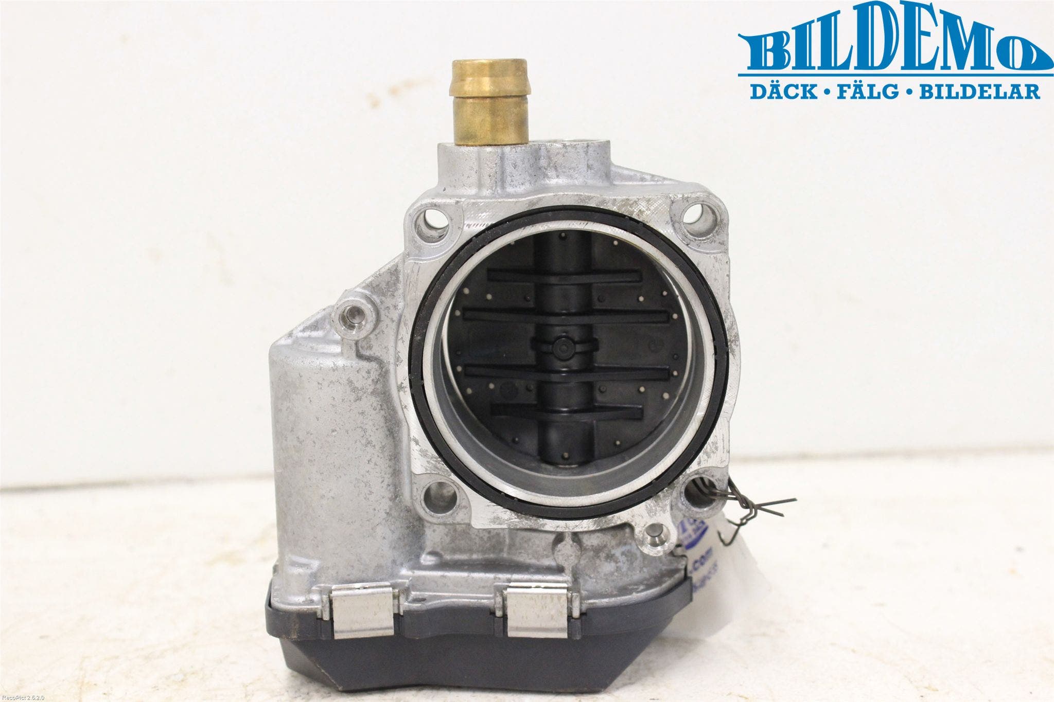 BMW 4 F36 Gran Coupé 14-20 Injspjällhus