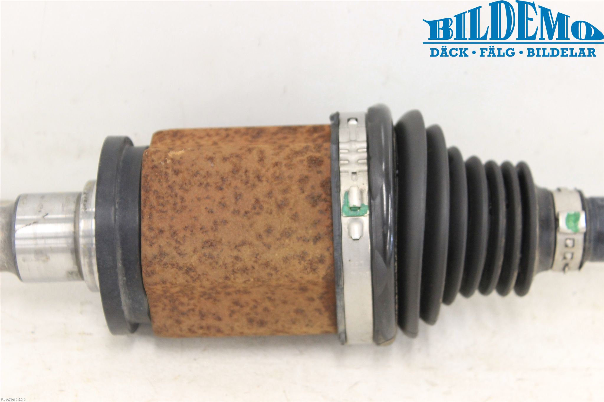 BMW X3 F25 10-17 Drivaxel Fram Höger