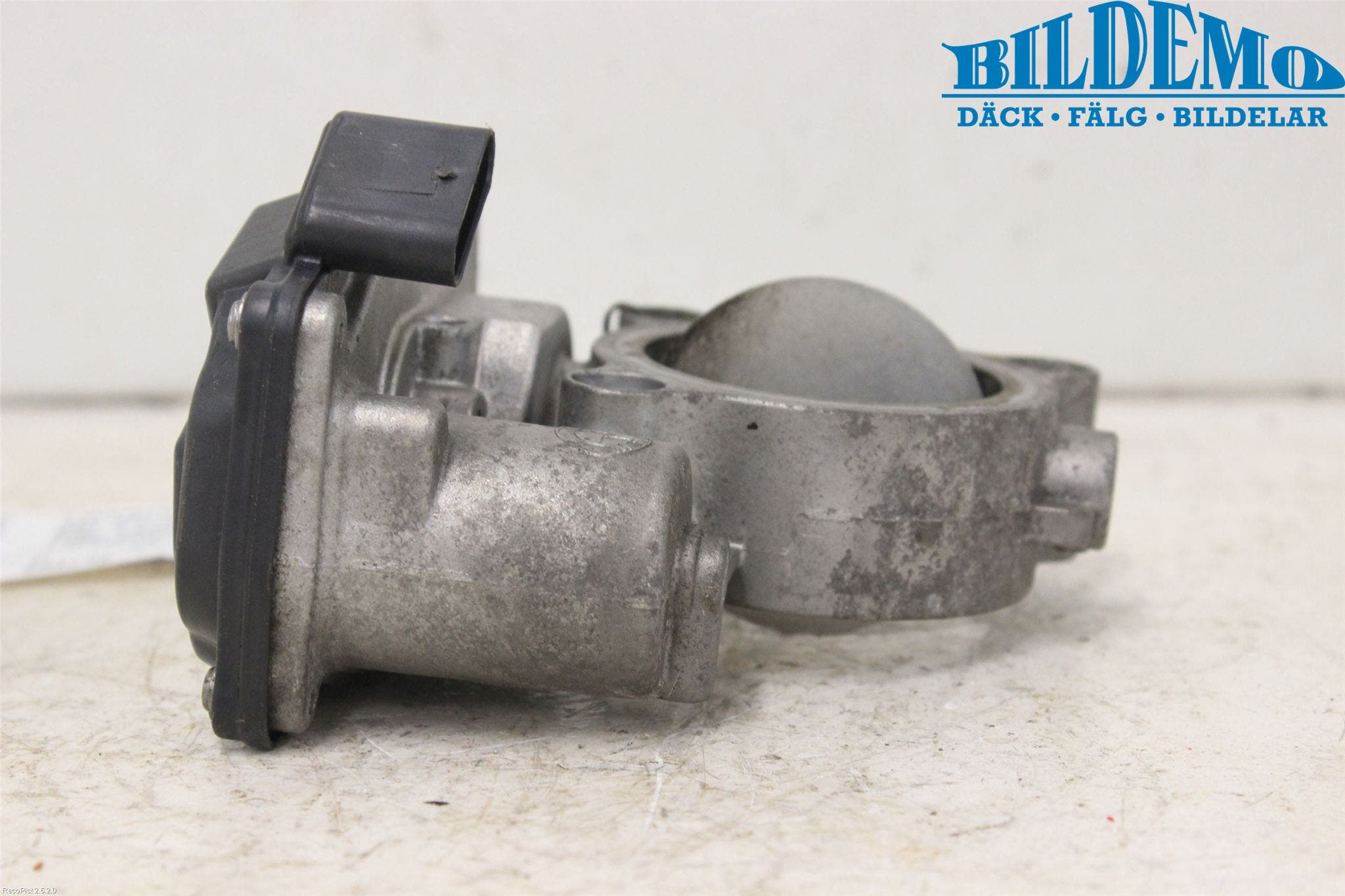 BMW 3 F30/F31/F80 12-19 Injspjällhus