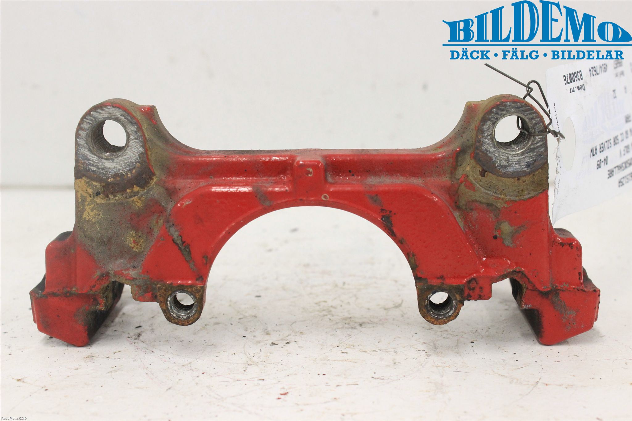 Volkswagen VW GOLF V 04-09 Bromsokshållare