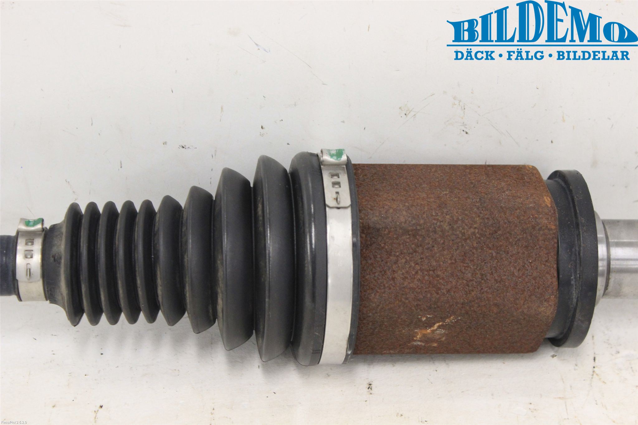 BMW 4 F36 Gran Coupé 14-20 Drivaxel Fram Höger