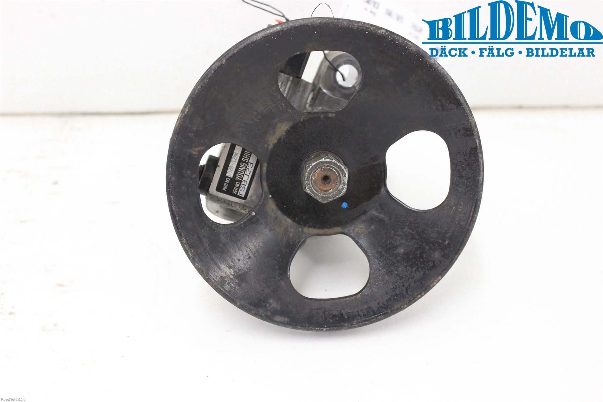 Hyundai COUPÉ Styrservopump