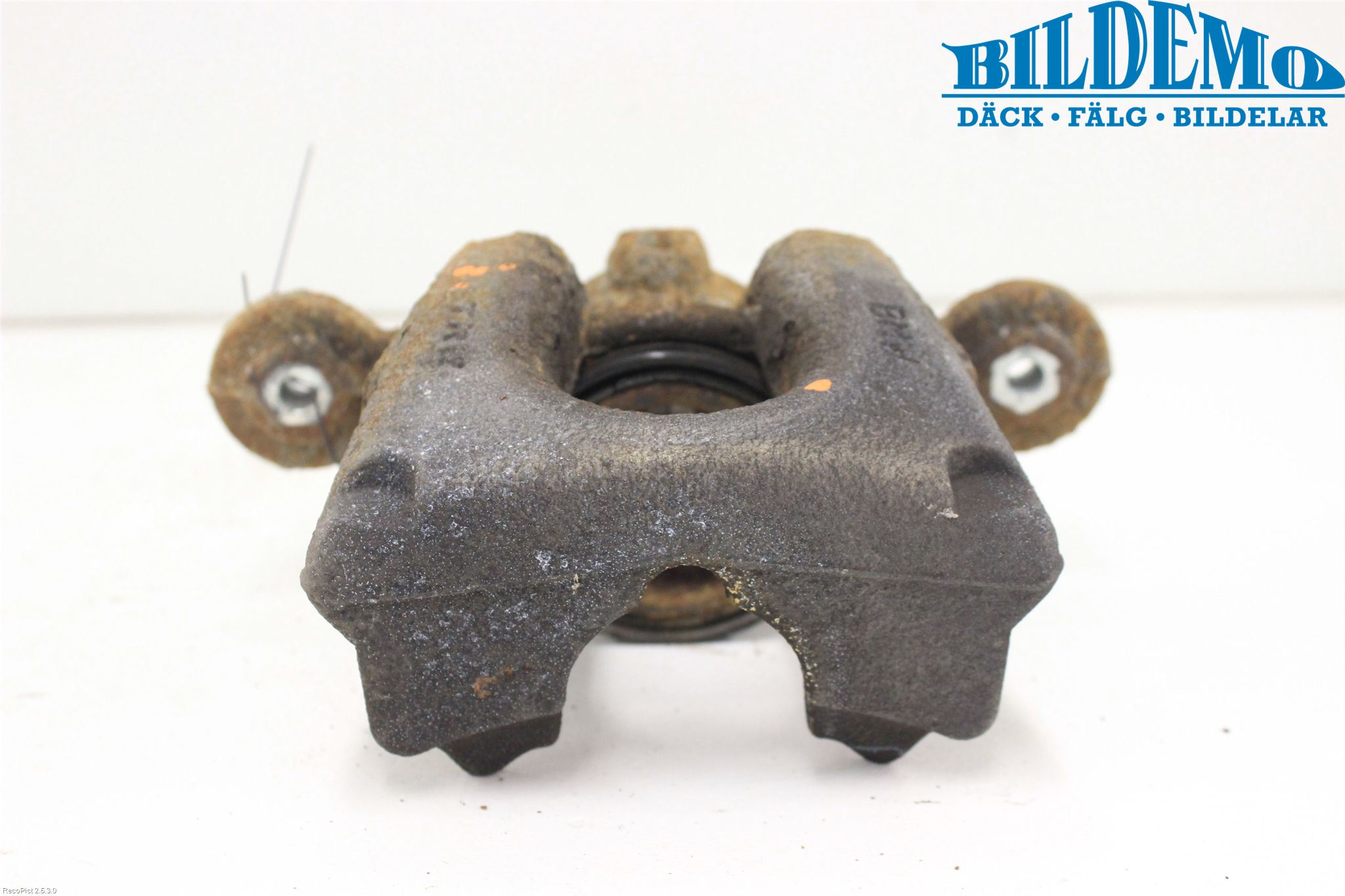 BMW 1 E87/81 5D/3D 03-11 Bromsok Fram Höger