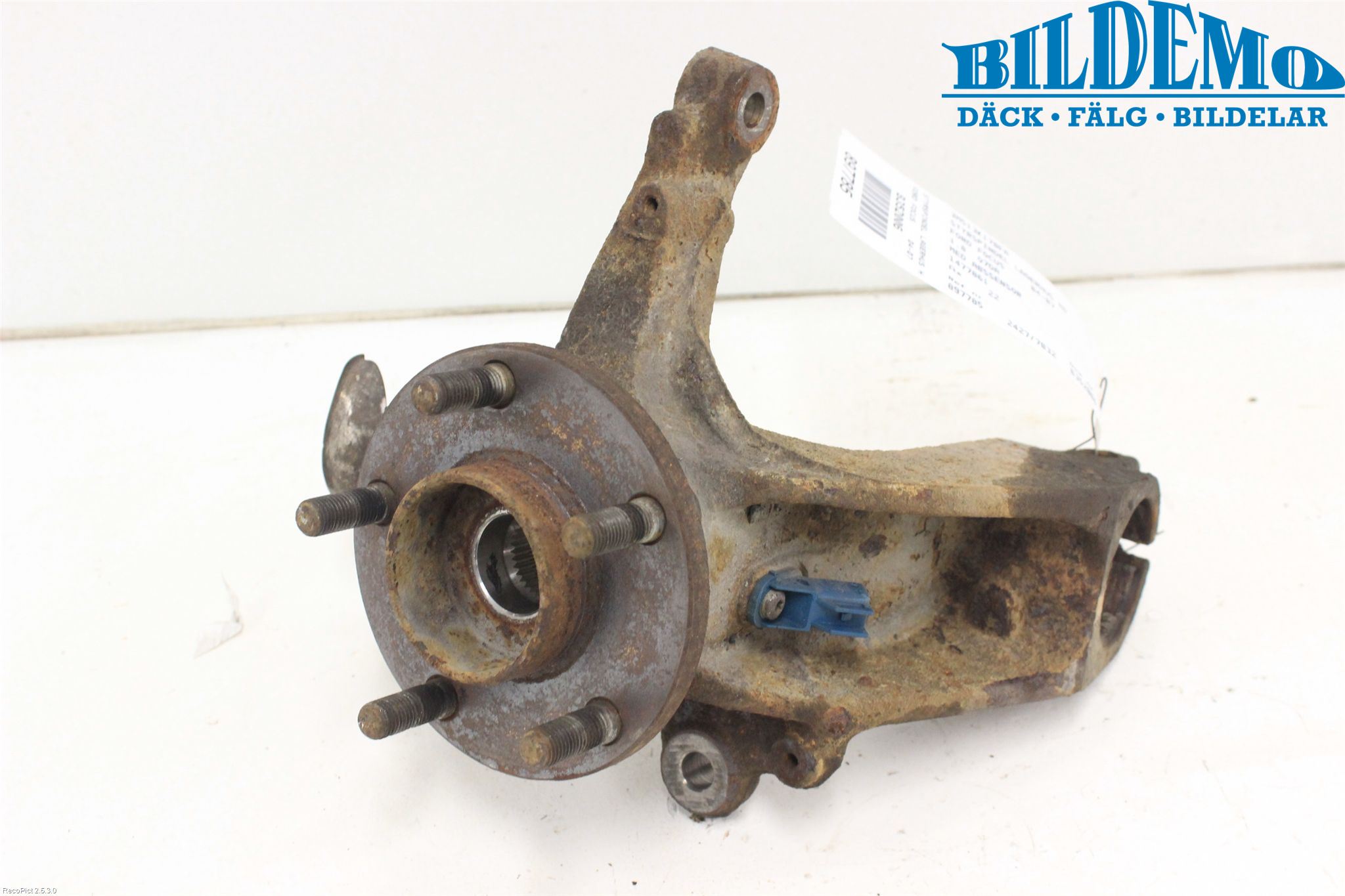 Ford FOCUS     04-07 Styrspindel Lagerhus Hö