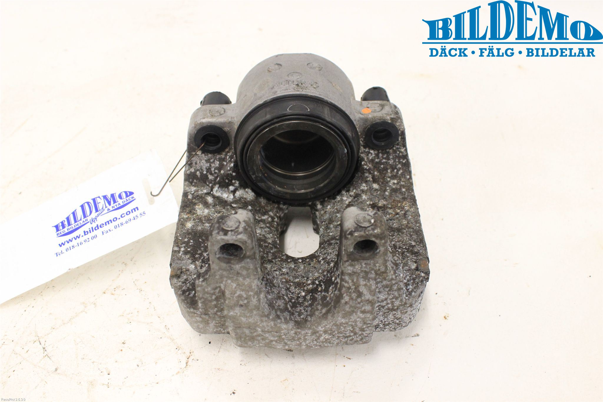 BMW 5 F10/F11/F18 09-17 Bromsok Fram Vänster