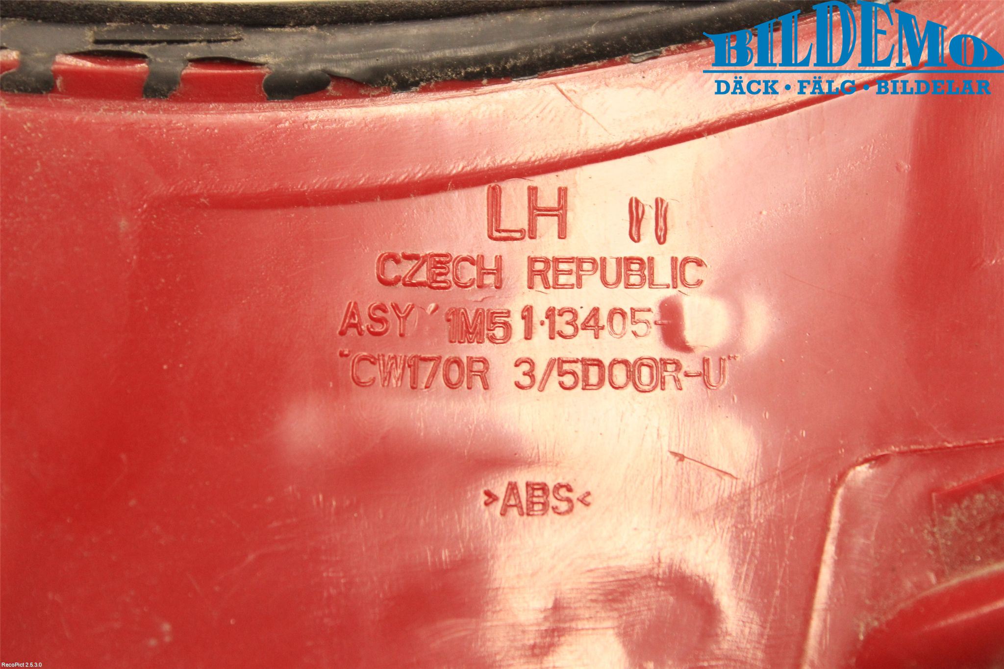 Ford FOCUS     99-04 Bakljus Vänster