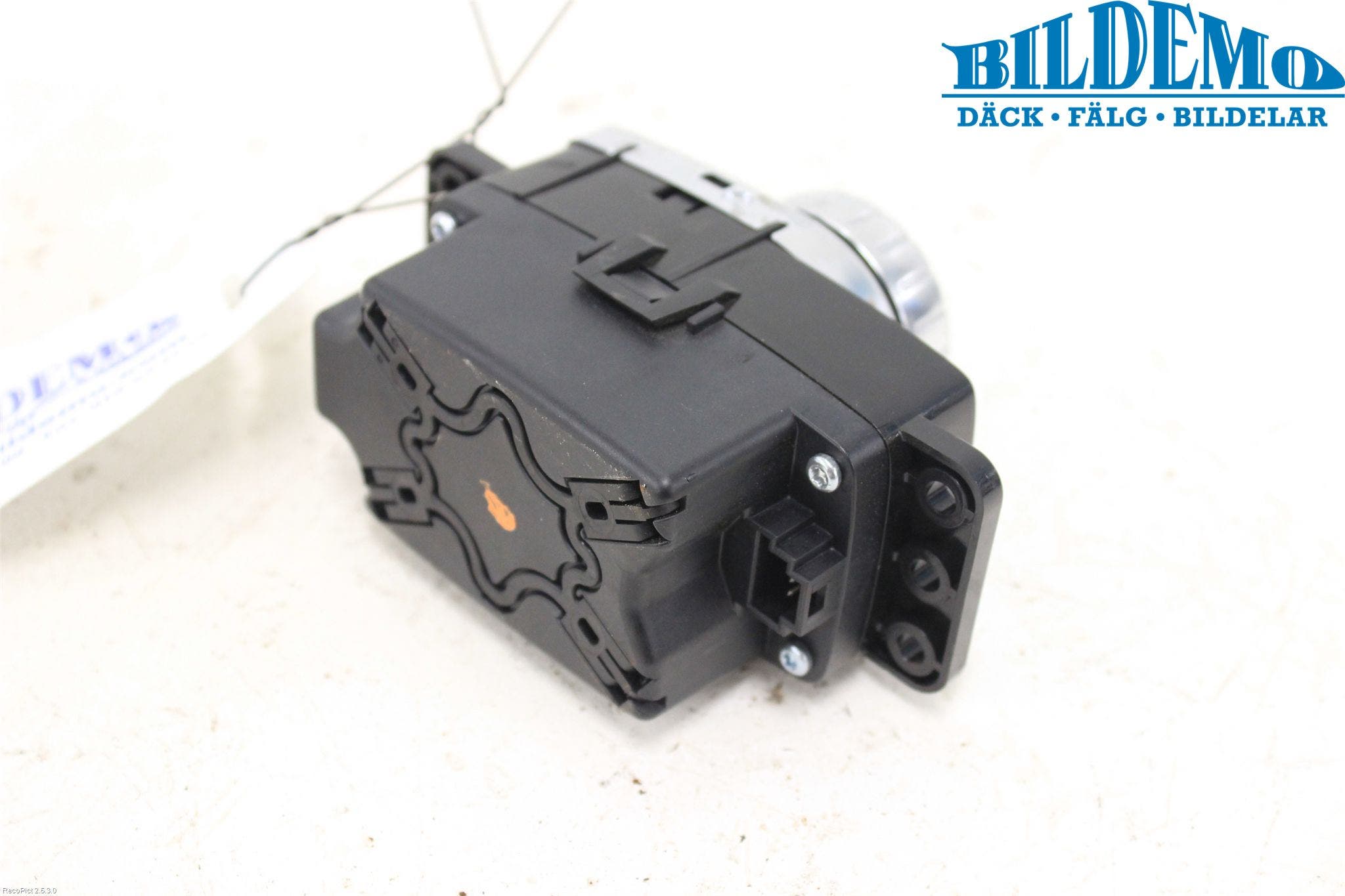 Mercedes-Benz MB B-KLASS (W246/W242) 12-19 Strömställare Färddator