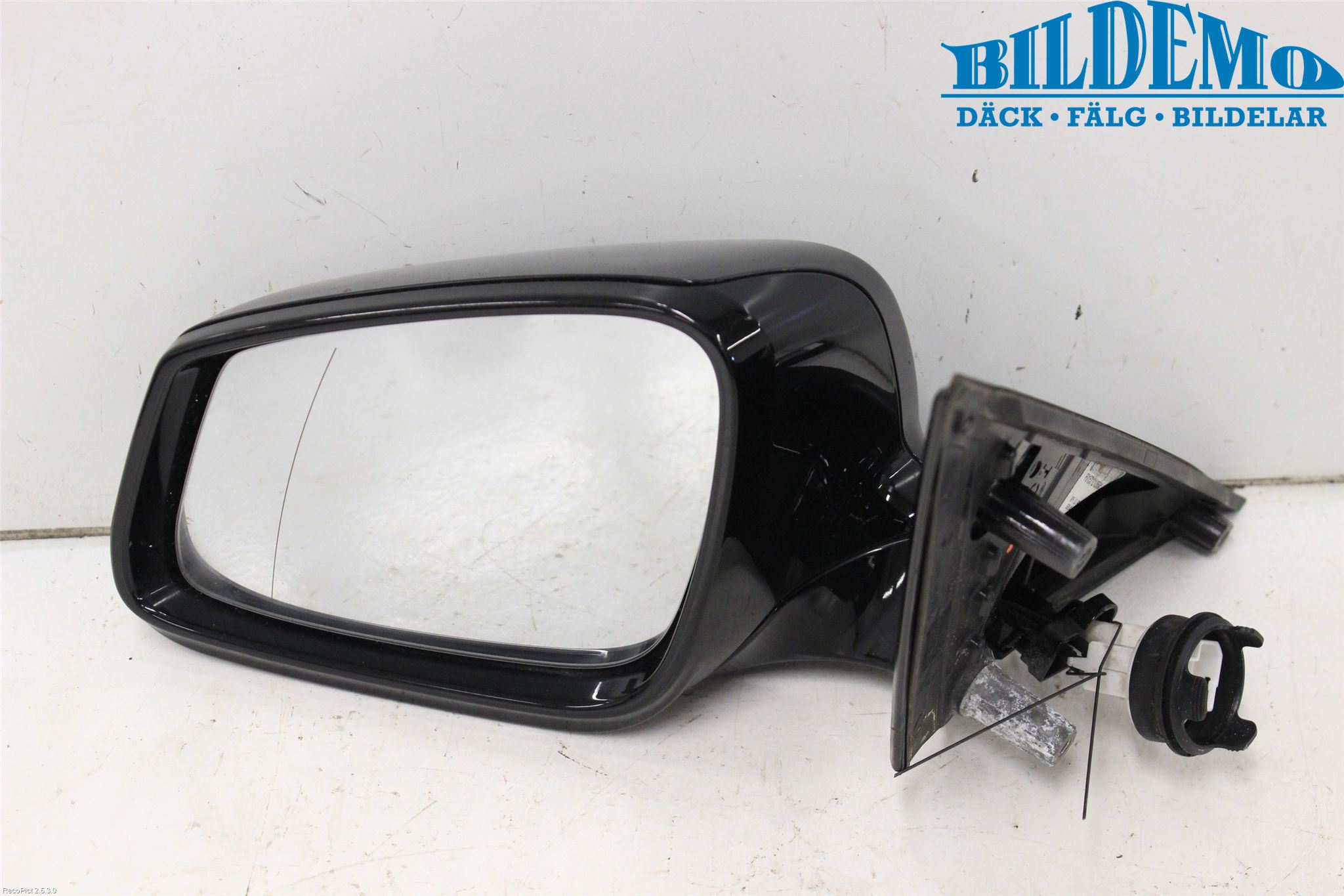 BMW 5 F10/F11/F18 09-17 Spegel Yttre El Vä
