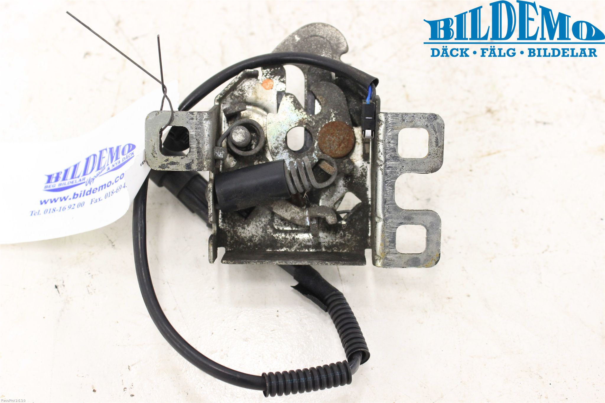 Fiat FIORINO Huvlås