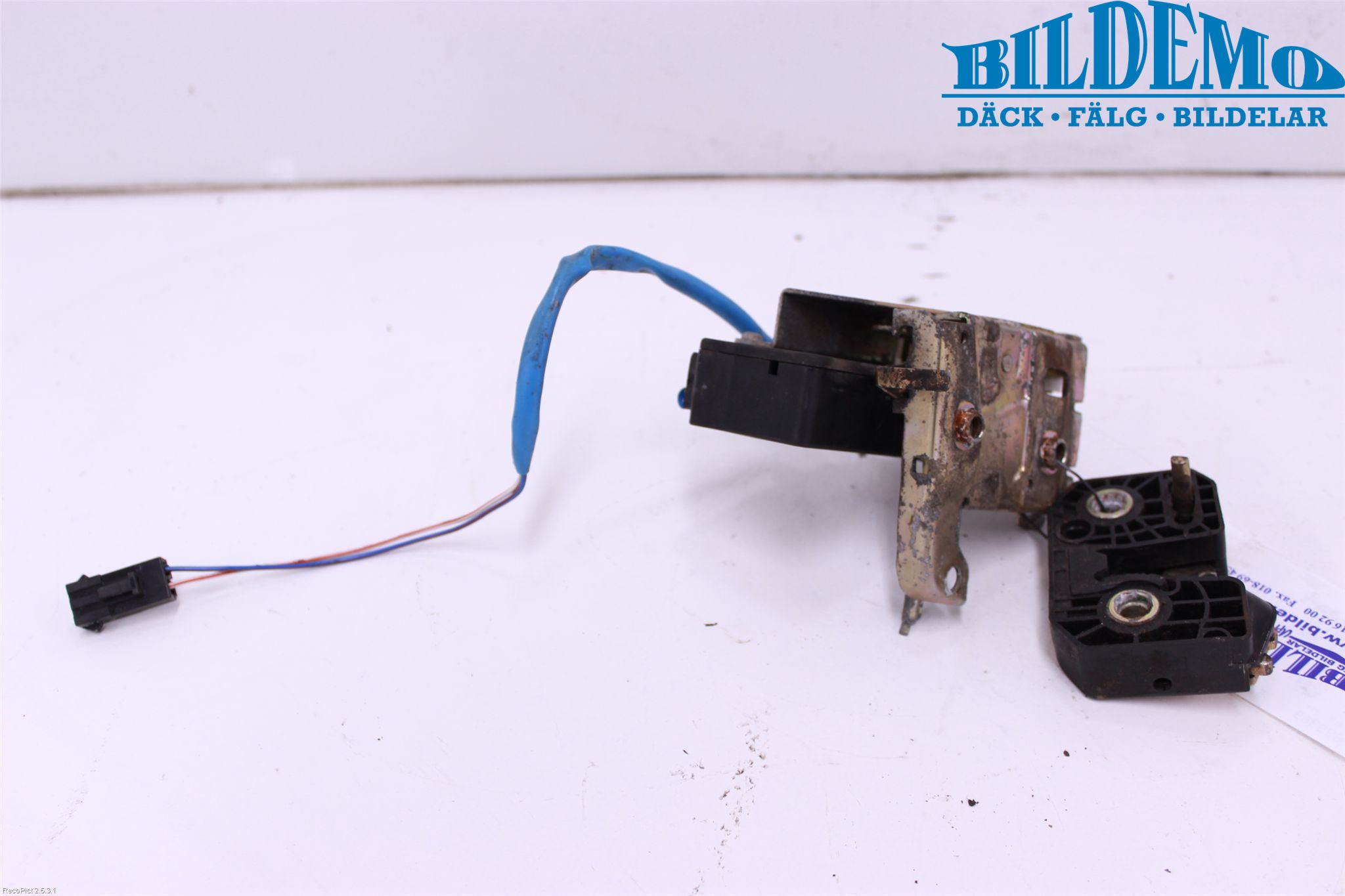 Volvo S90/V90 97-98 Låskista-Dörrlås