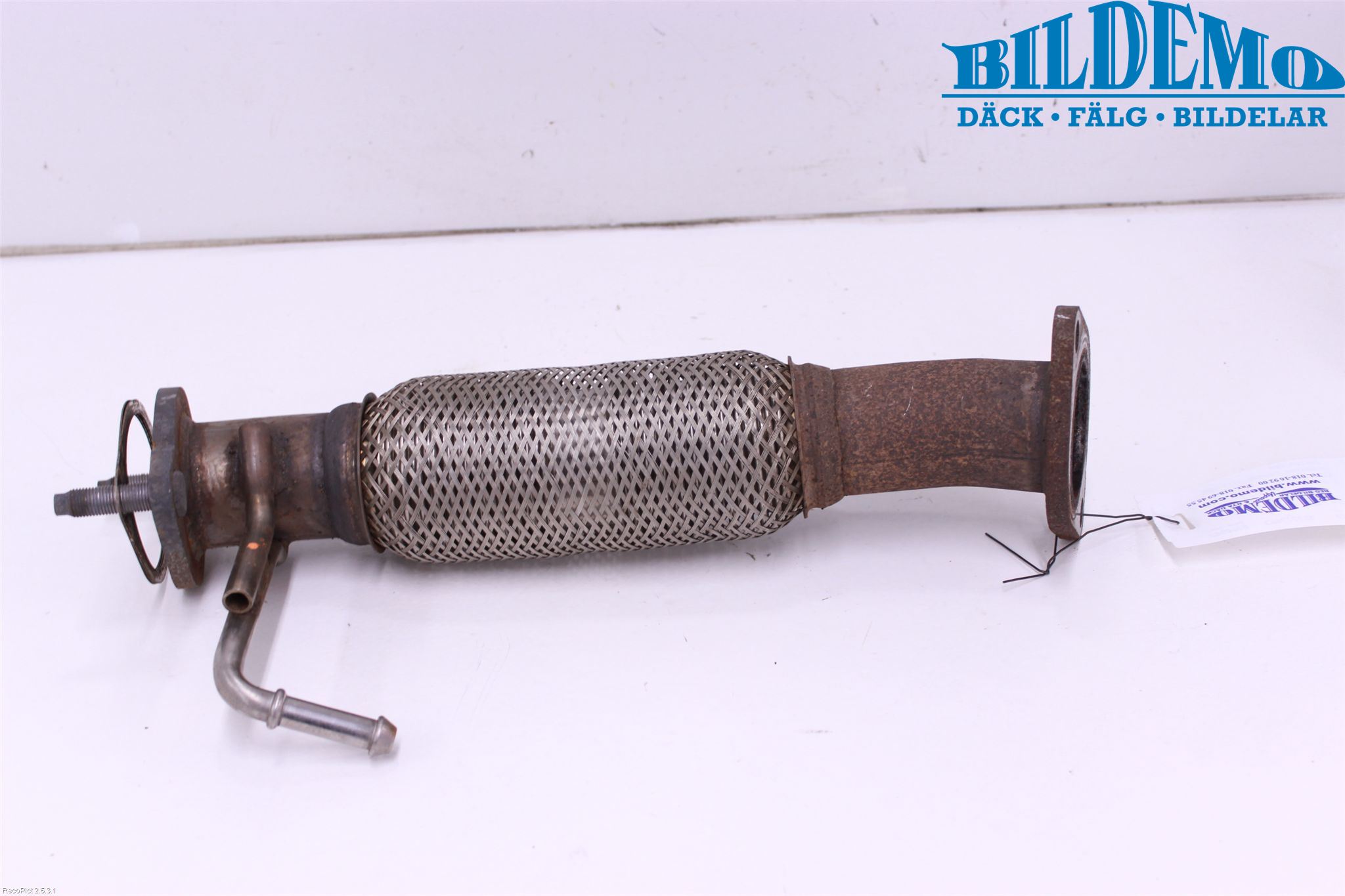 Kia CEED 12-18 Avgasrör Främre-Mitt-Bak